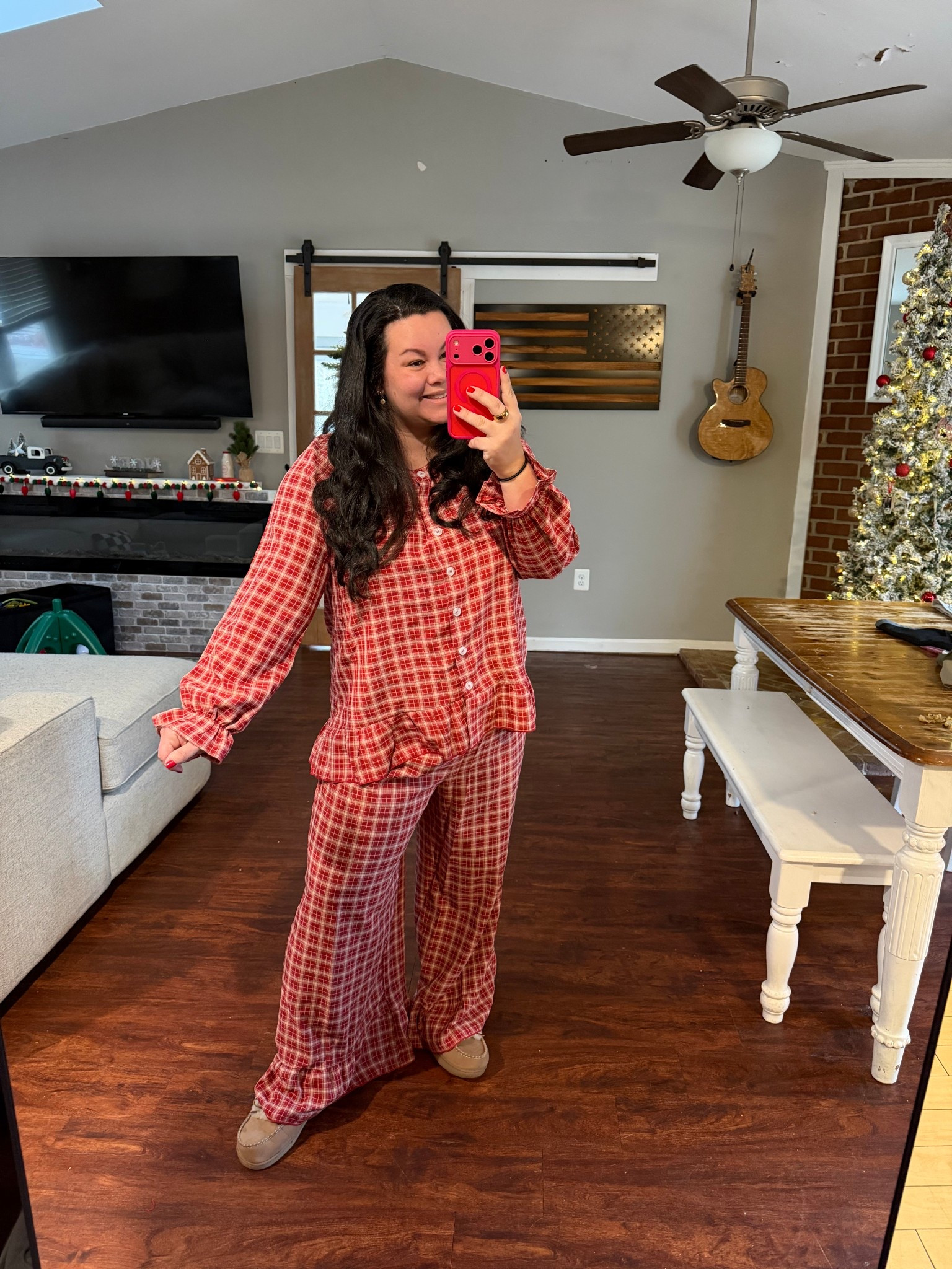 CUTE PJ SET 😩🫶🏼💞

#ootd #momstyle #ltkstyle 

#LTKMidsize #LTKootd #LTKSaleAlert