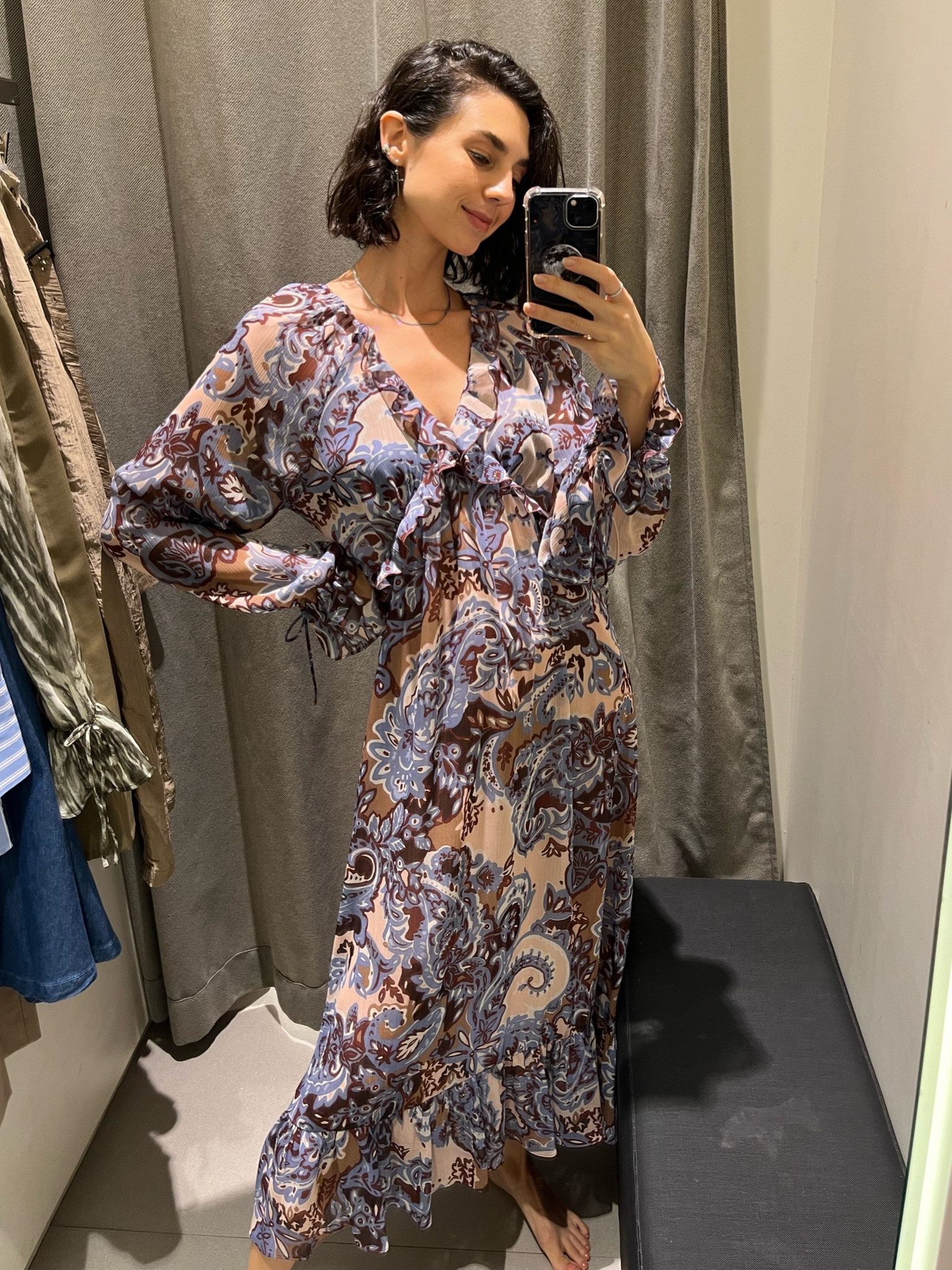 Nada como um vestido longo pra dar aquele UP no look de verão! Provei essa na mango mas Linkei peças parecidas pra vc se inspirar! 🎀✨💓

#LTKsummer #LTKmodapraia #LTKbrasil