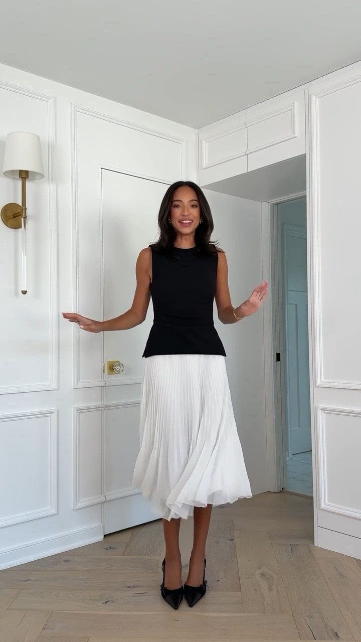 Work outfit! Wearing size XS top and size XS pleated skirt 


Workwear 
Office outfit 
Work outfit 
Work conference outfit 
Summer outfit 
Pleated skirt outfit 

#LTKStyleTip #LTKFindsUnder100 #LTKWorkwear