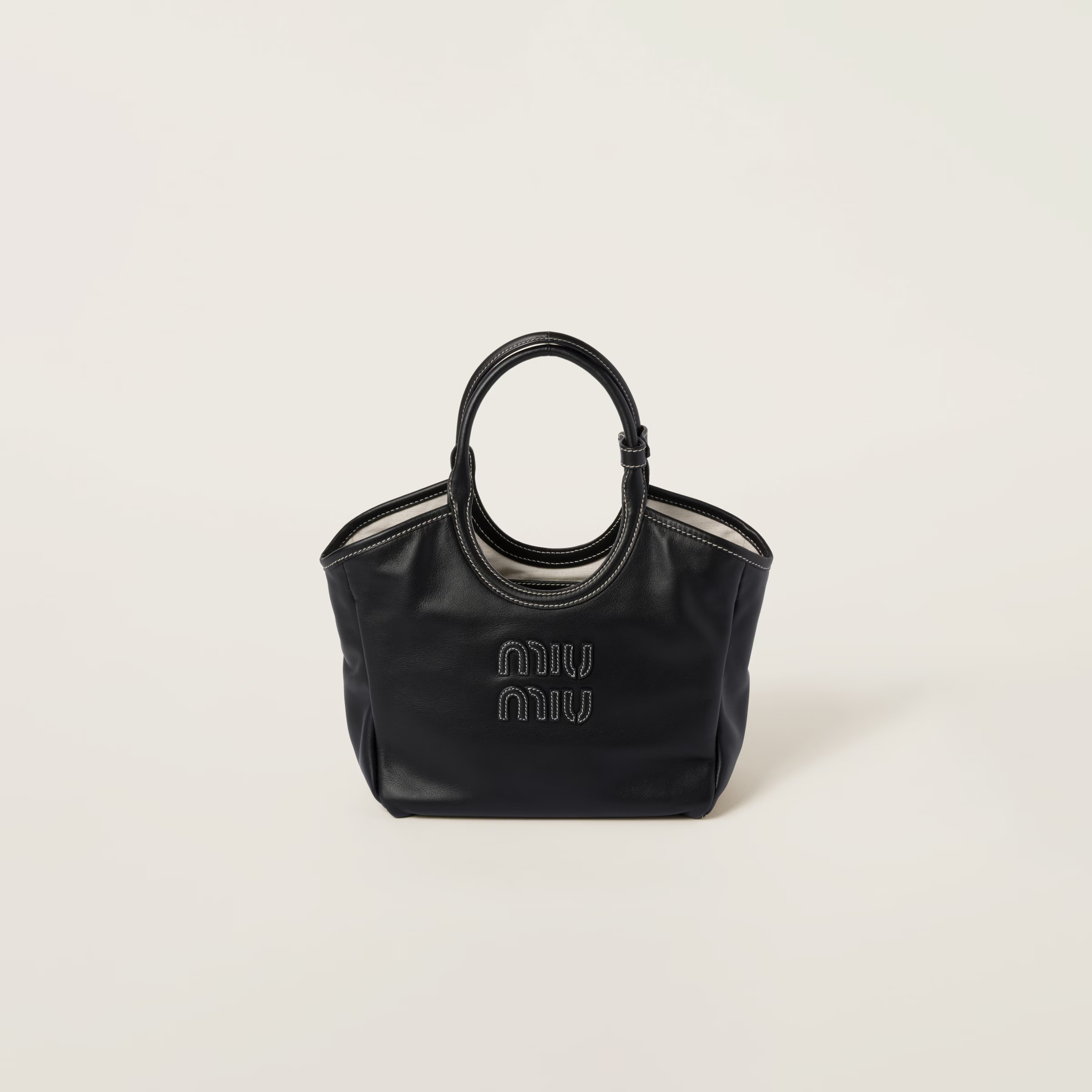 Black Ivy Leather Bag | Miu Miu | Miu Miu US