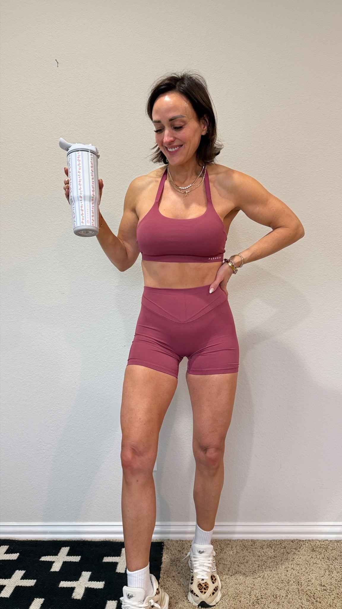 M top, S bottoms. Code LORI to save 
Sizes and colors will vary.

#LTKActive #LTKfitnessgoals #LTKgrwm