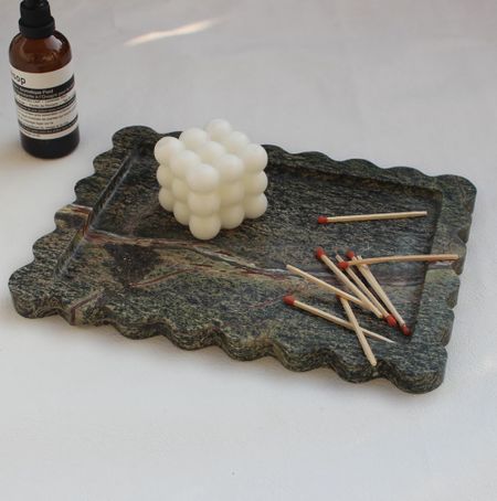 Love this scallop tray

Bubble candle / entryway decor / Amazon finds / organic modern / marble tray

#LTKSaleAlert #LTKStyleTip #LTKHome