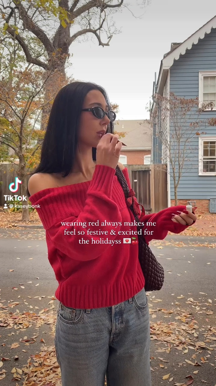 top - size small 🍒💌

#LTKHoliday #LTKGiftGuide #LTKCyberWeek