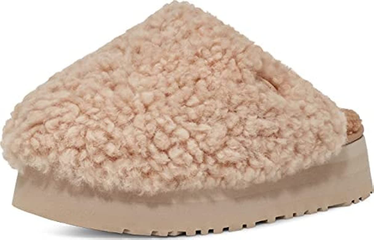 UGG Women's Maxi Curly Platform Slipper | Amazon (US)