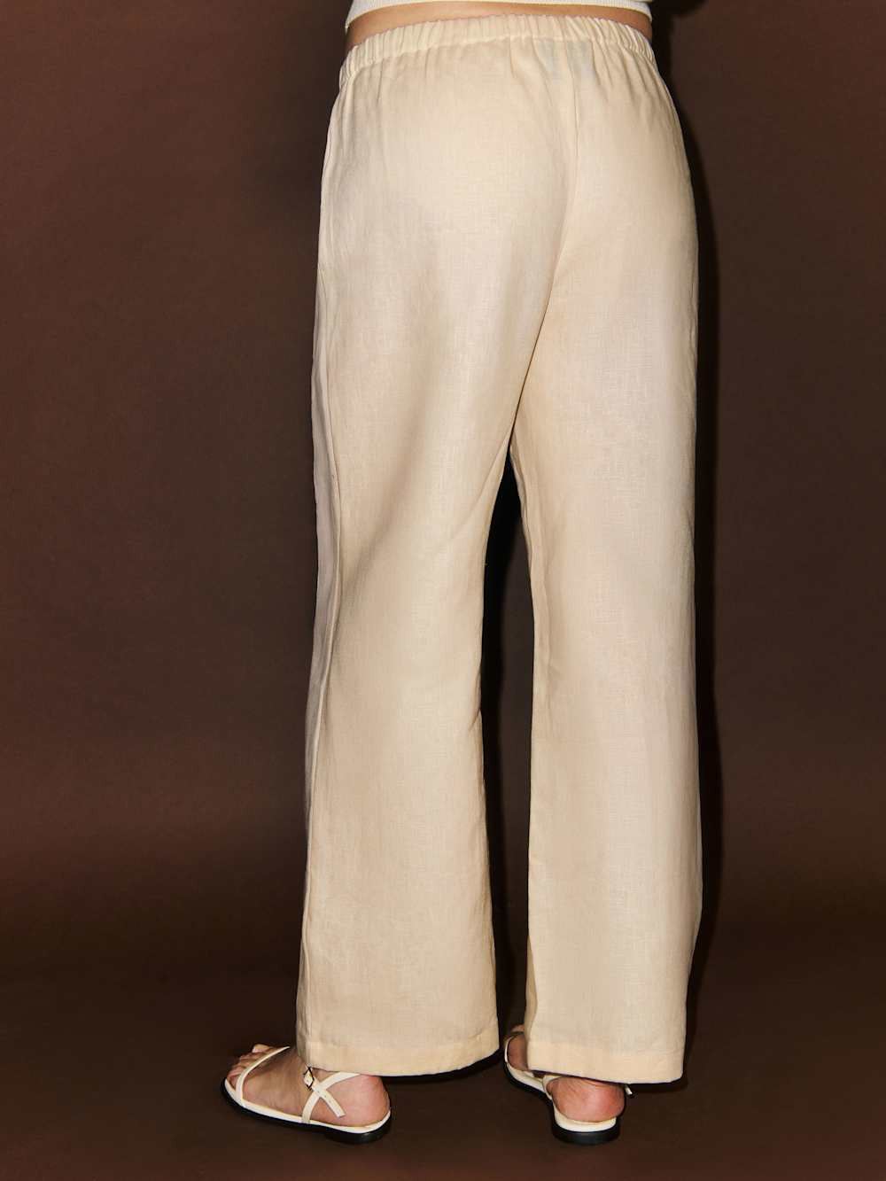 Petites Olina Linen Cropped Pant | Reformation (Global)