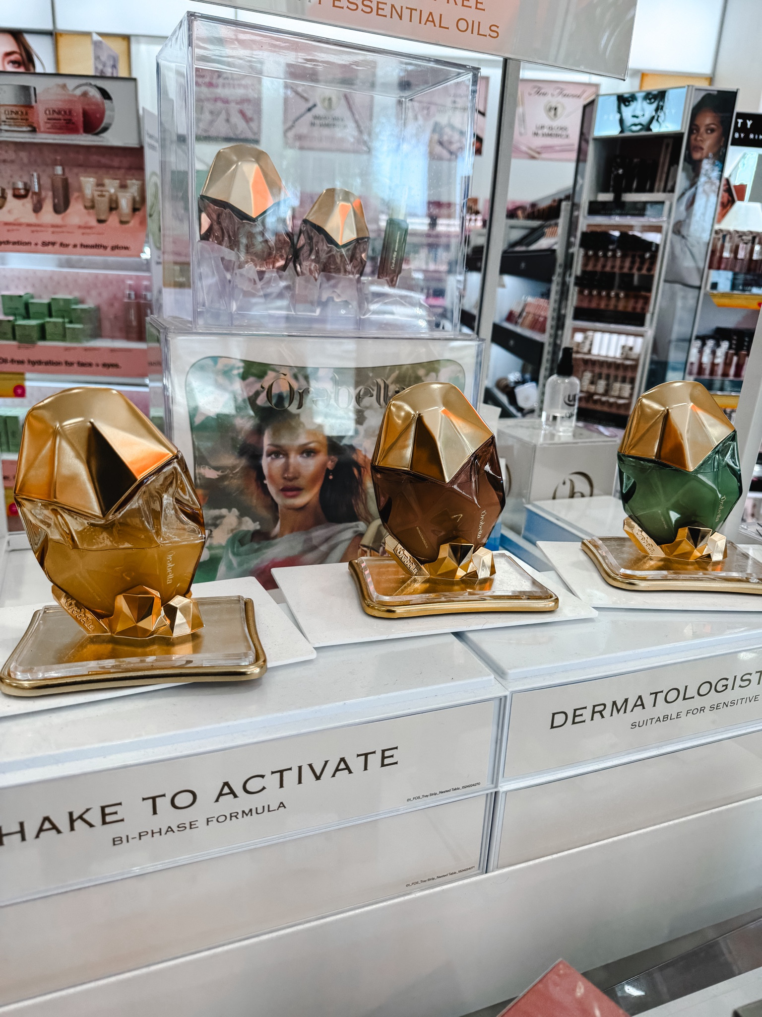 New perfume from Bella Hadid and they all smell amazing! 

Fragrance
Scents
Gifts for her 

#LTKFindsUnder100 #LTKBeauty #LTKGiftGuide