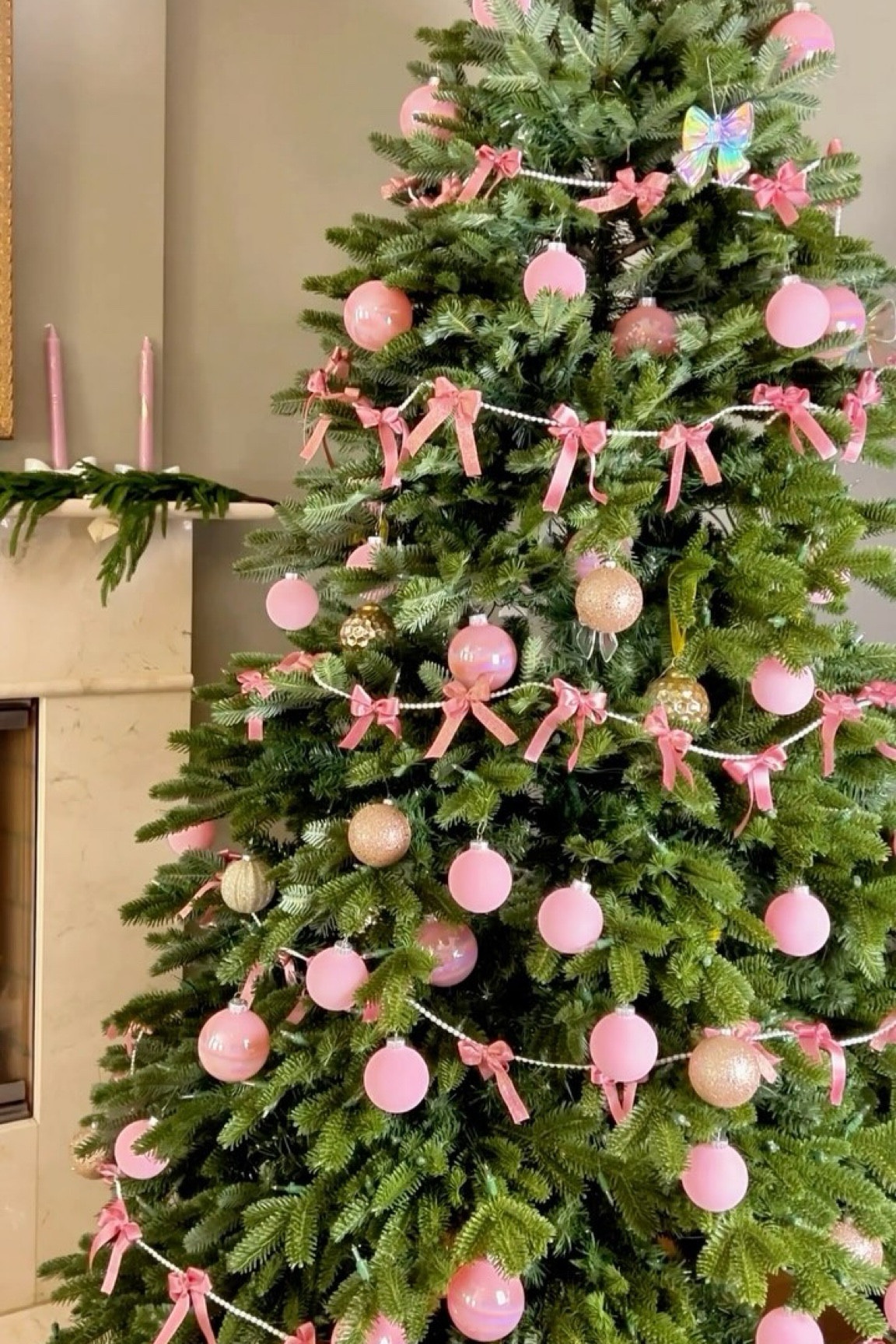 I know it's early but this sale is too good not to share. Comment TREE and I'll send you the direct link to Balsam Hill's insane sale....up to 50% off and free shipping #BalsamHillPartner 

The sale ends on the 28th it's too good you don't want to miss it 🌲🌲🌲

Shop it here 
https://bit.ly/408v0nk

#BHChristmasCameEarly