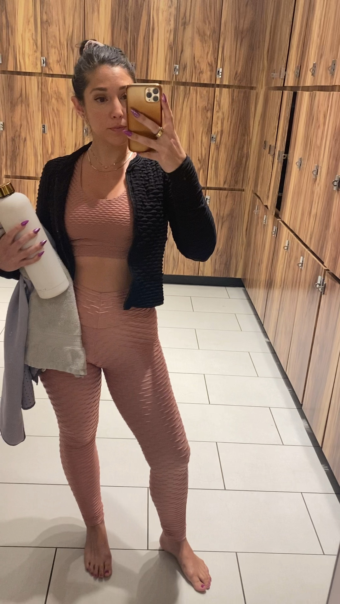 I love how you can mix and match textures within each Booty by Brabants collection. These chrome leggings are so old rose gold and have held up amazing! The top is croco in dusty rose and the track jacket in black. All one size fits most! They also have a curvy one size  

#LTKfit #LTKFind #LTKSeasonal