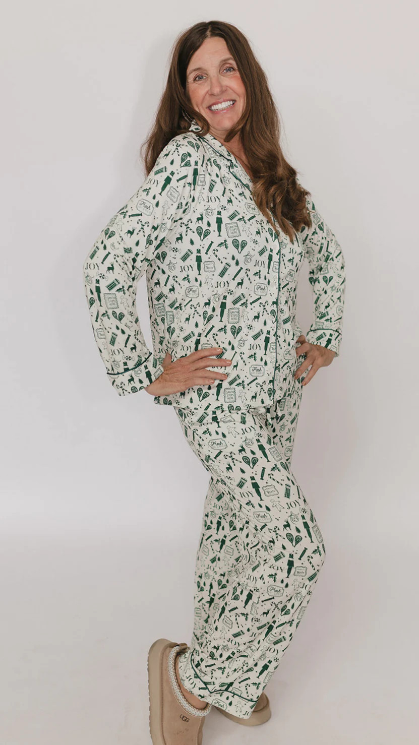 Womens Button Up Set In Vintage Christmas | Silks Design