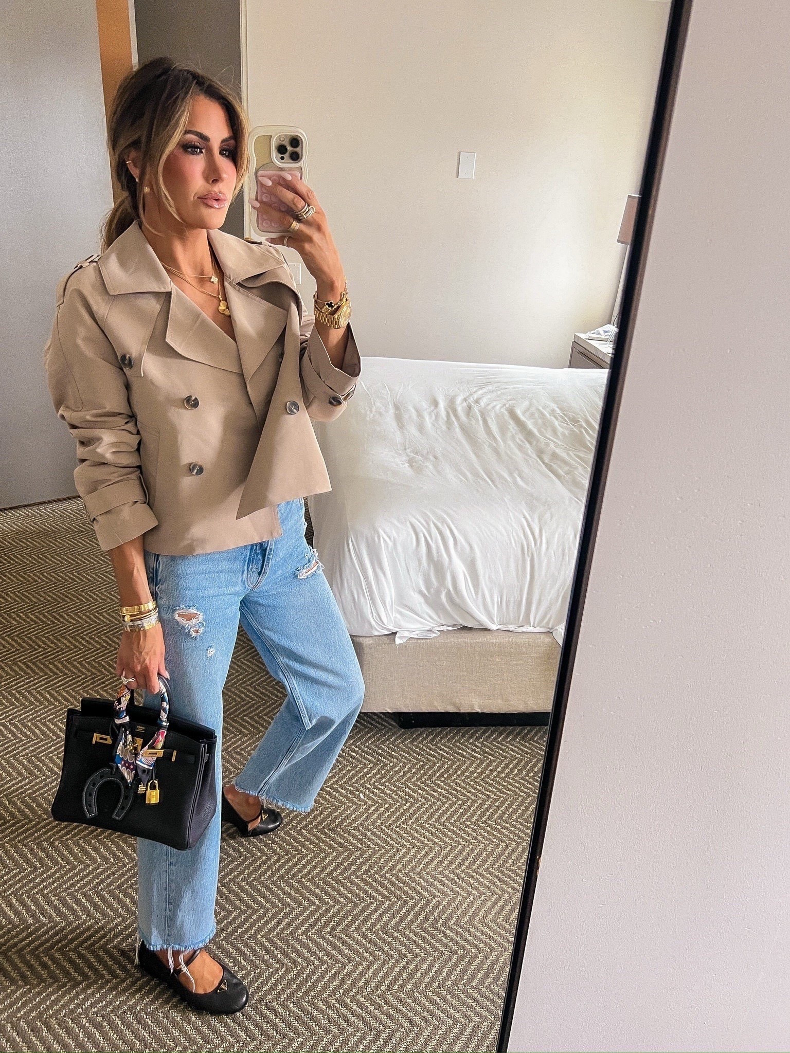 My favorite ripped jeans from Anine Bing and khaki jacket are on sale right now at Revolve with code HAPPY20 🖤 I’m wearing a size small in the jacket and 25 in the jeans.

Fall fashion, Anine Bing jeans, Prada shoes, fall denim, Steve Madden jacket, cropped trench coat, fall jacket, Birken bag, Emily Ann Gemma

#LTKSaleAlert