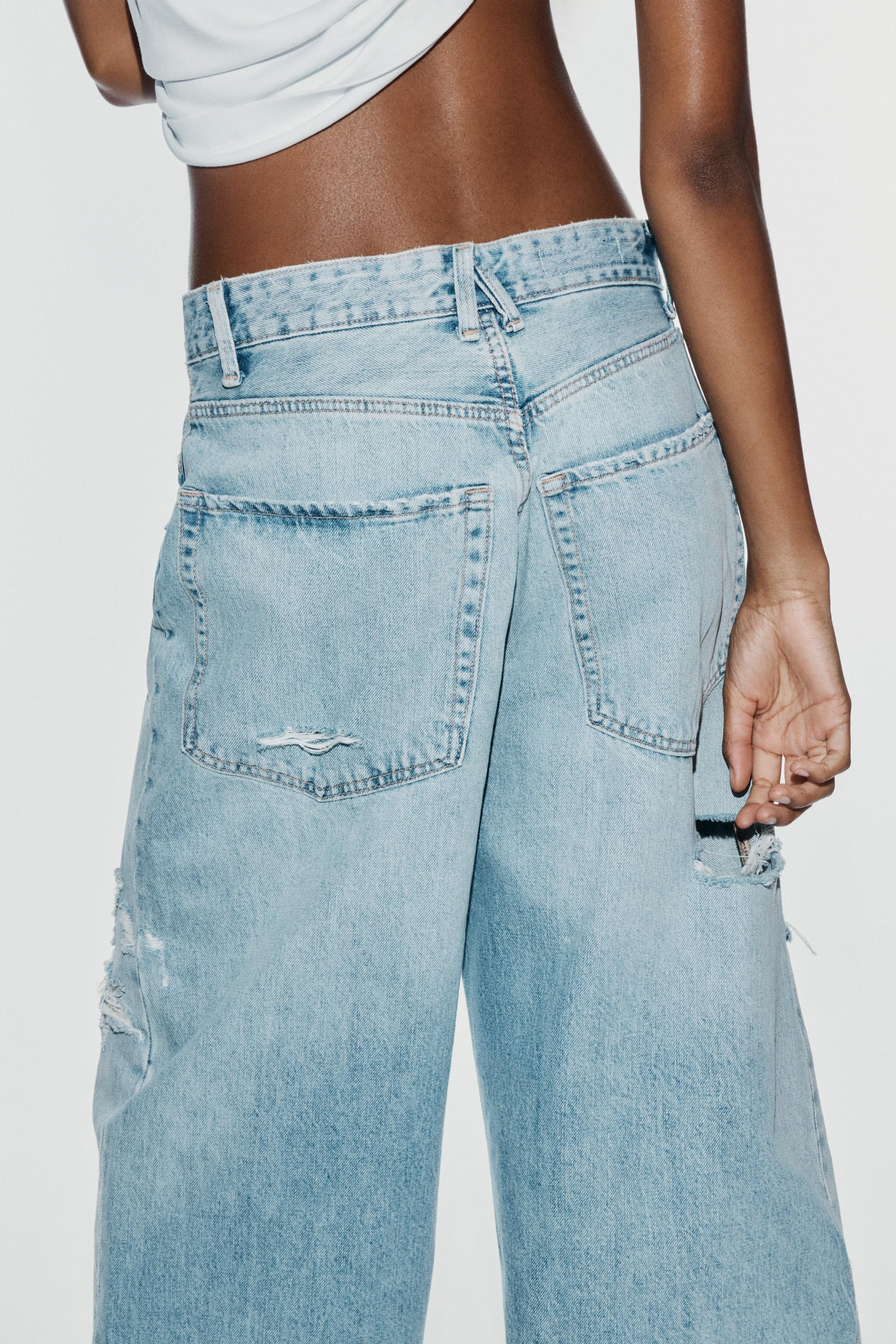 MID-WAIST RIPPED BAGGY DENIM JORTS | Zara UK