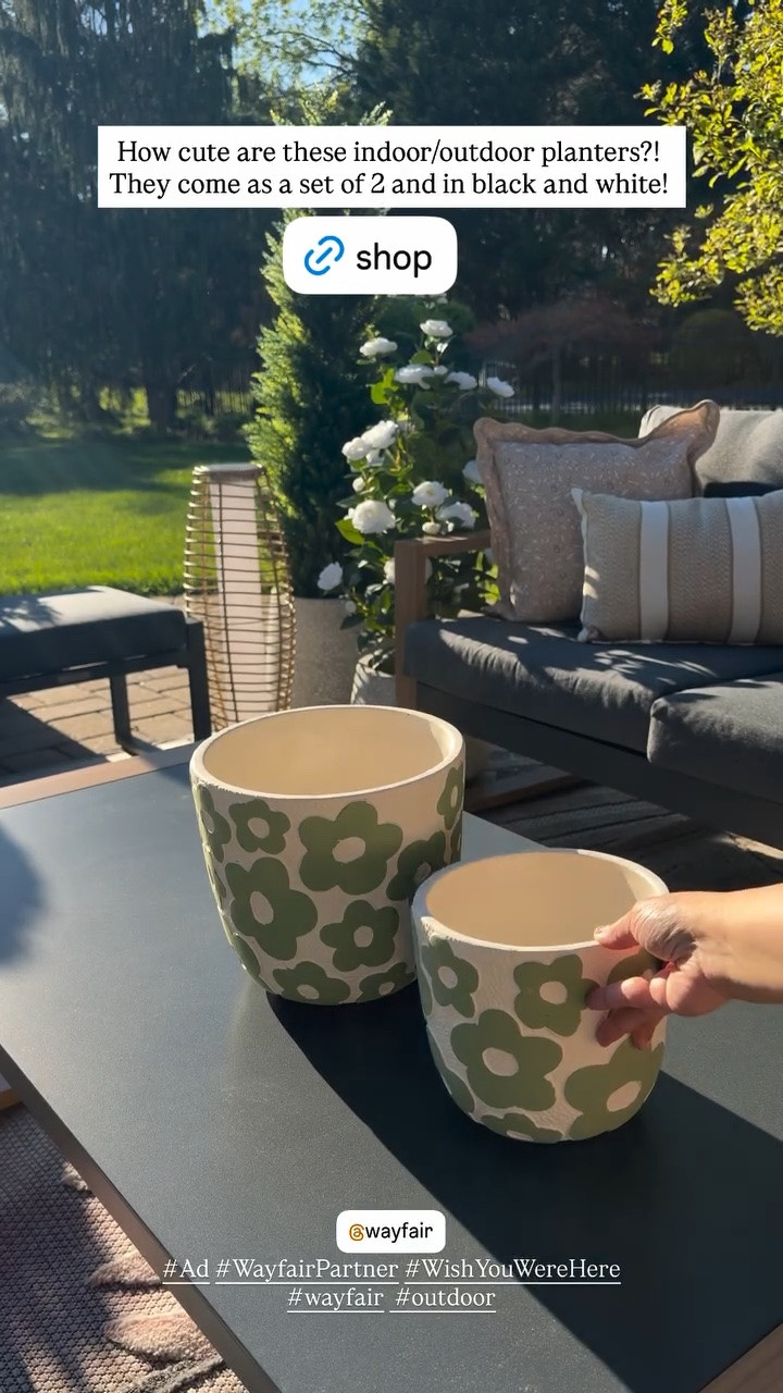 #Ad #WayfairPartner #WishYouWereHere #wayfair  #outdoor How cute are these indoor/outdoor planters?! They come as a set of 2 and in black and white!
