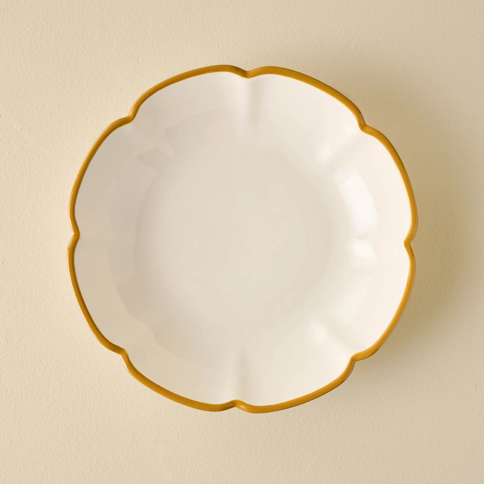 Luna Scalloped Pasta Bowl | Magnolia