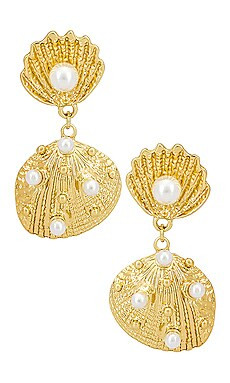 Amber Sceats Multi Shell Earring in Gold from Revolve.com | Revolve Clothing (Global)