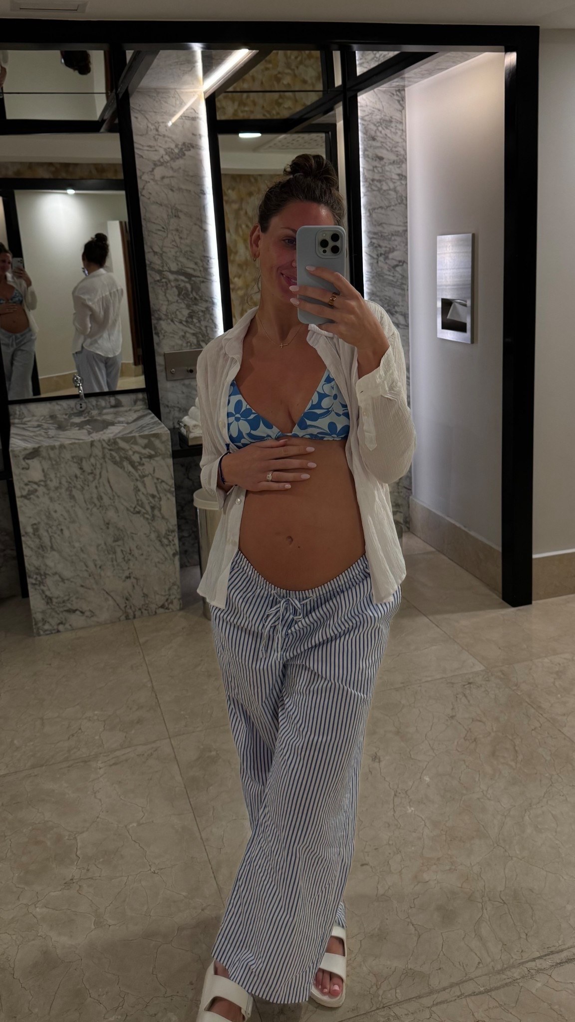 Beach day

#linenpants #vacationoutfit #babymoon

#LTKootd #LTKSwim #LTKBump