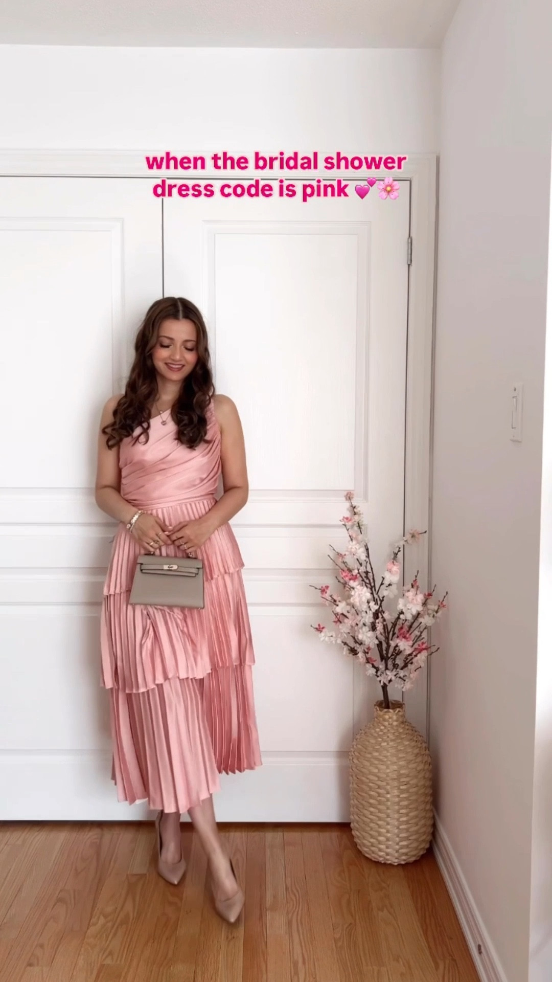 Trying to decide which pink dress to wear to my friend’s bridal shower next week - which option would you pick?

1️⃣ cap sleeves
2️⃣ one shoulder 
3️⃣ ribbon tie sleeves

#SHEINtrends#SHEINforAll #saveinstyle #loveshein #BridalShowerGuest #WhatToWear #WeddingSeason #GuestStyle #OOTDCheck #SpringStyle #OutfitOptions #HelpMeChoose #BridalShowerLook #DressTryOn #PinkDressEdit #FeminineStyle #PrettyInPink #WhichOneShouldIWear #TryOnTikTok #StylingReels #OutfitDecision #GirlyStyle


#LTKcanada #LTKstyletip #LTKdresses