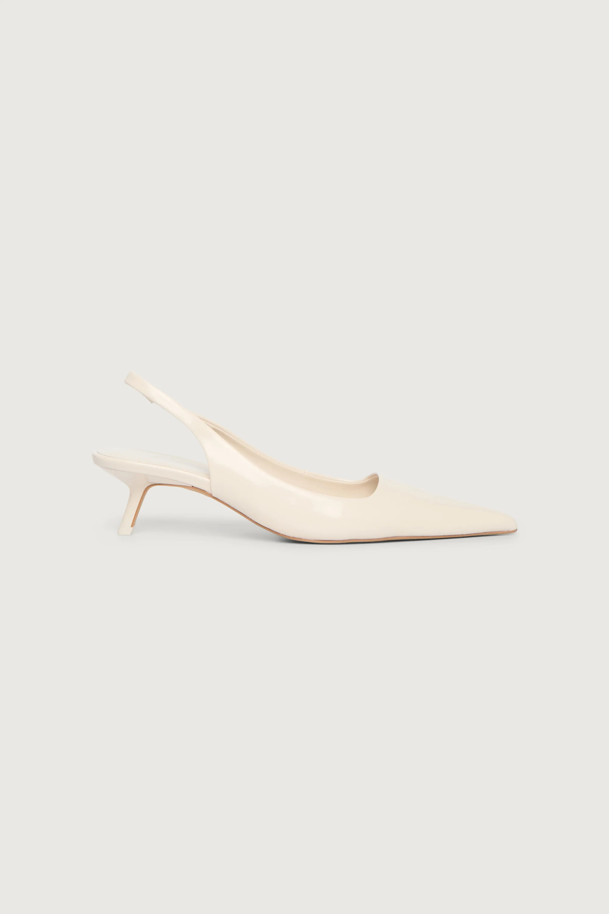 POINTED TOE SLING BACK KITTEN HEEL Polished Cream / 5 | OAK + FORT