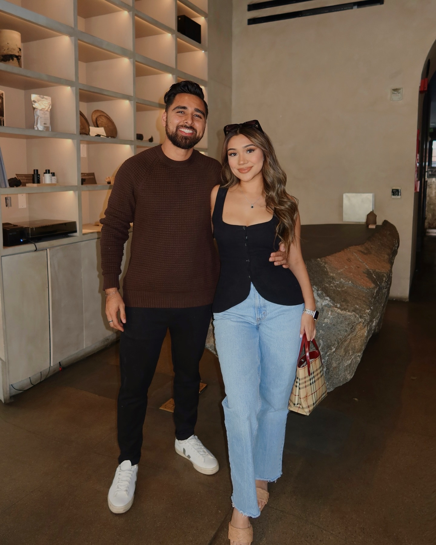 prayed for you look what God has done 🕊️🤍 

ps I told eddie we look like real estate agents 😩🤣 

#explore #princesspolly #couplegoals #coupleoutfits #relationships #ootd #explorepage #datenight