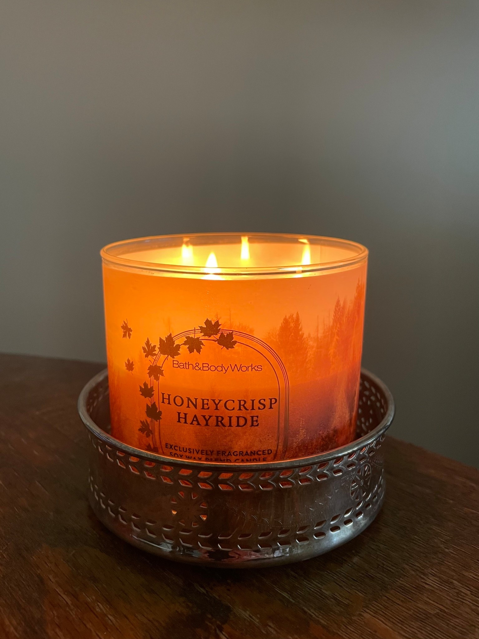 This candle is so fresh and perfect for fall - an apple scent that reminds me of shampoo! Also linking my gorgeous silver bottle coaster that’s also beautiful for candles 😍

#LTKFindsUnder50 #LTKHome #LTKFindsUnder100