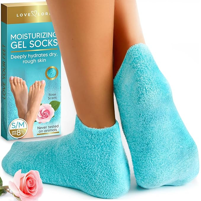 Moisturizing Socks - Gel Silicone Aloe Spa Socks (Up to Size 8.5) Infused with Vitamin E & JoJoba... | Amazon (US)