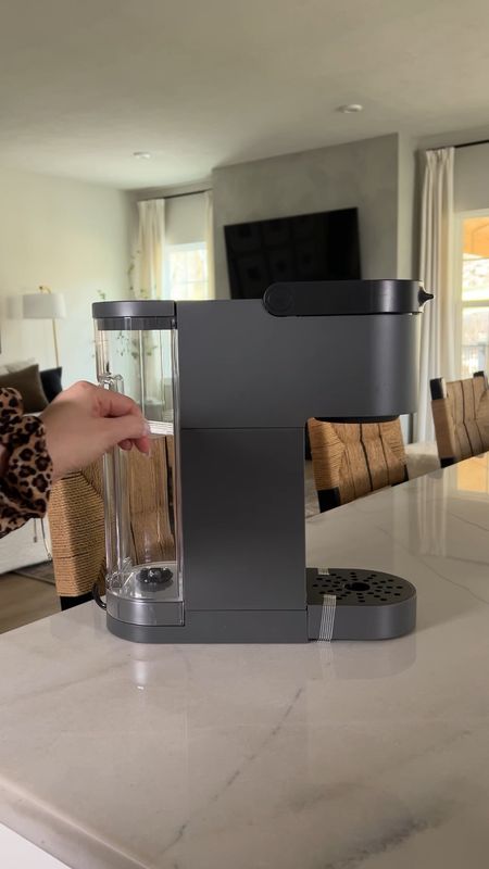 Meet the new @keurig K-Mini® Go at @target !! ☕✨ #ad  I thrive off a clean, decluttered kitchen so I just love how little counter space this takes up (it’s less than 5 inches wide!) – The water reservoir holds 42 oz so you don’t have to worry about filling up between cups! #Target #TargetPartner 