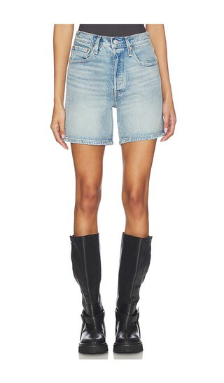 LEVI'S 501 Mid Thigh Short in Blue. Size 26. Also in 24, 25, 27, 28, 29, 31, 32. | Revolve Clothing (Global)