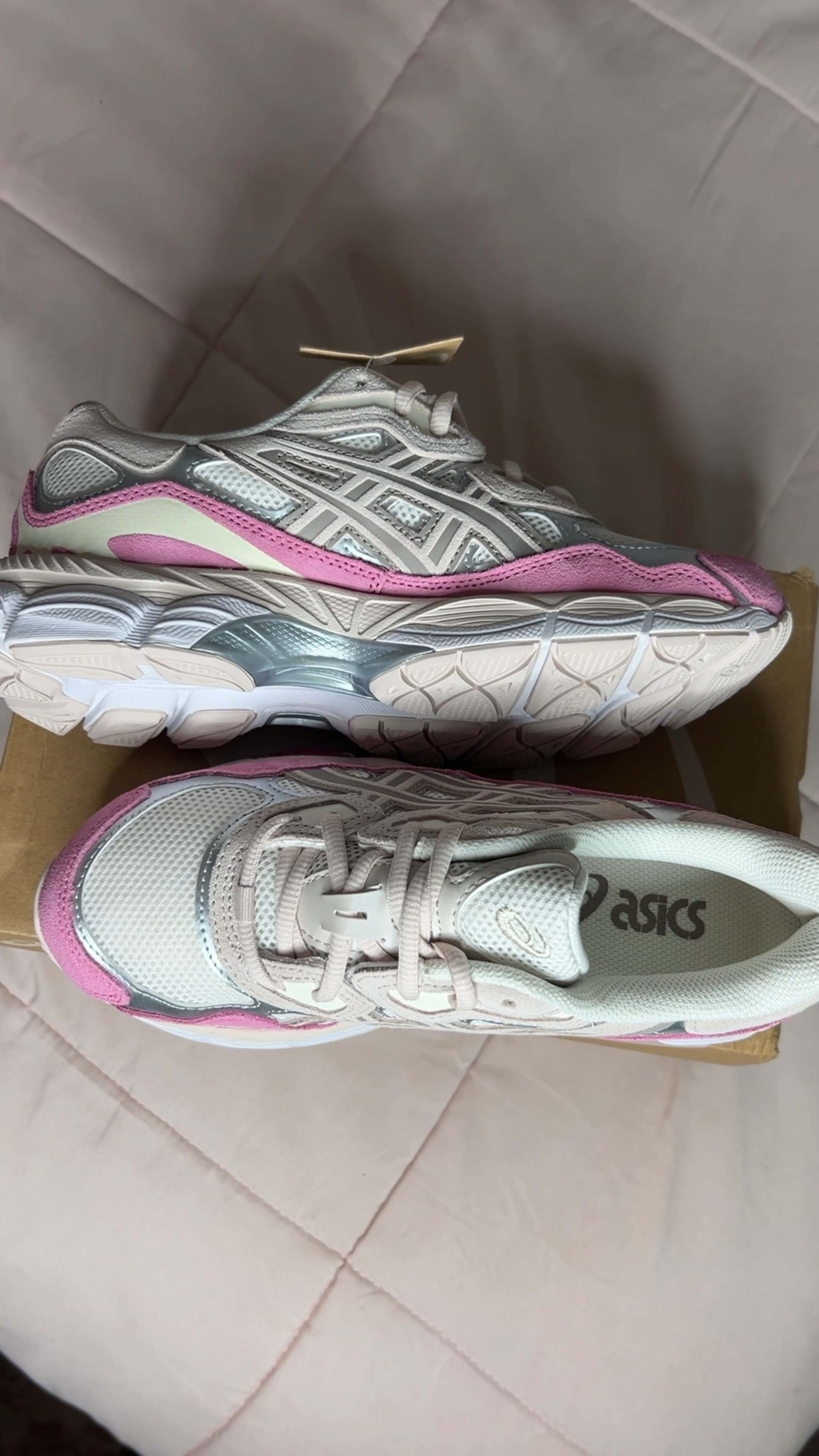 New Sneakers so pink so cute

#LTKShoeCrush