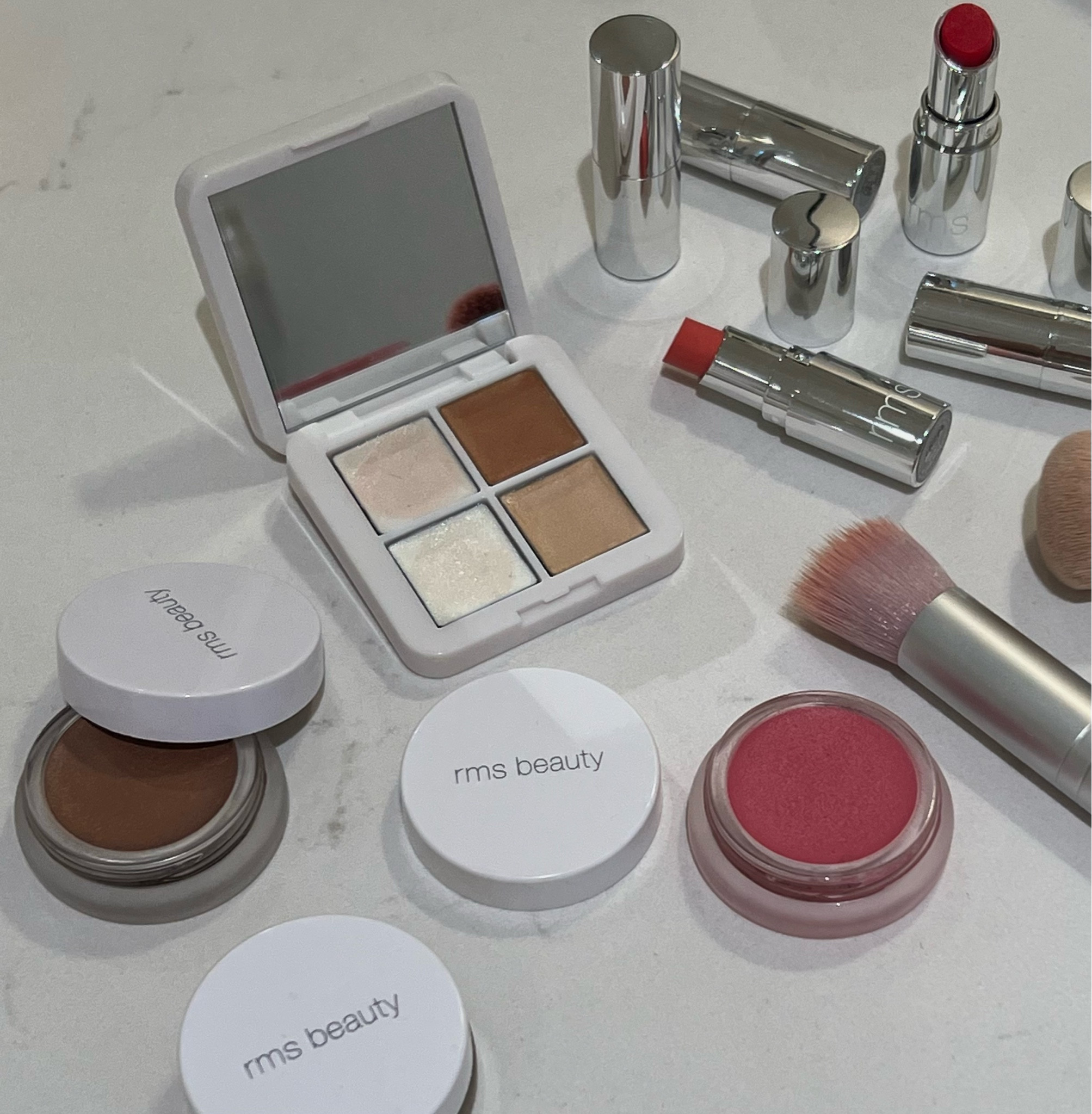 Clean Beauty Anniversary Sale 💋 

RMS Beauty | Credo Beauty | Clean Makeup | Non-toxic Beauty | Non Toxic Makeup | Cream Makeup | Fragrance Free Makeup | Cream Blush | Cream Bronzer | Cream Highlighter | Blush Brush | Lip Balm | Lip Liner | 