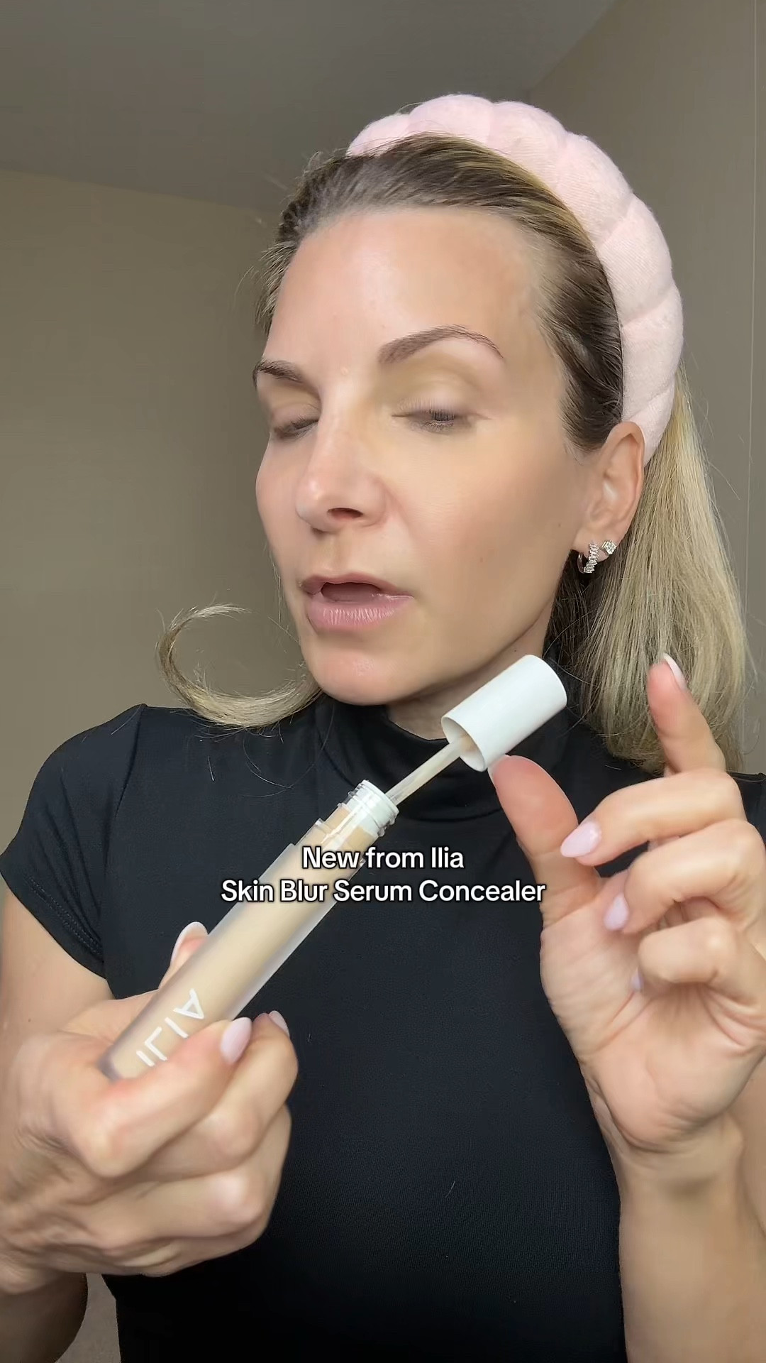 A concealer that sets itself, no powder needed!  Creaseless and lasts 12 hours!  New from Ilia, SkinBlur Serum Concealer.

I’m wearing shade 10N Mesh

#LTKBeauty