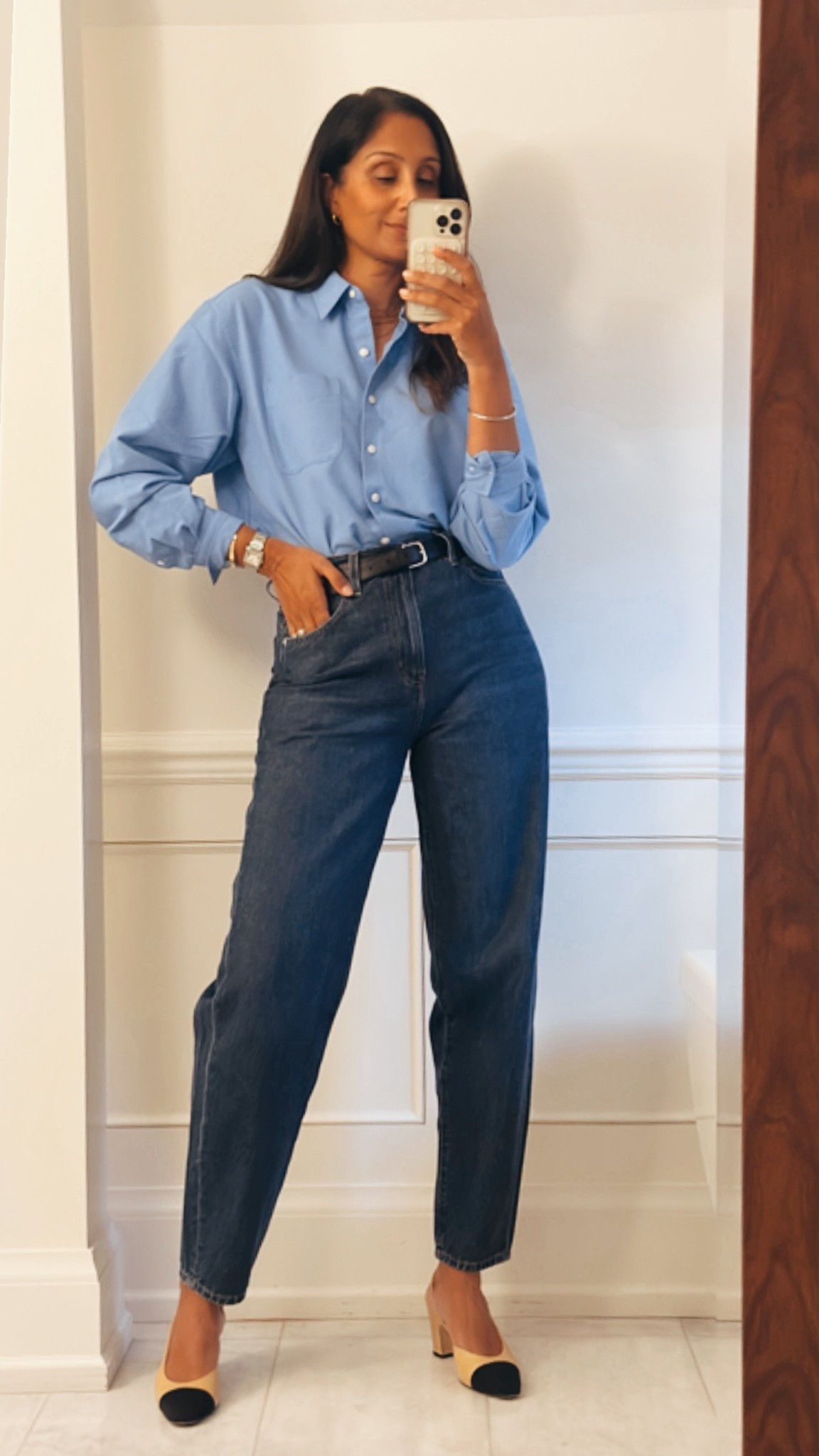 If you love a barrel leans (or even if you don’t) these are your new fav jeans . Fits TTS

Shirt is size medium 

#LTKjeans #LTKcanada #LTKfall