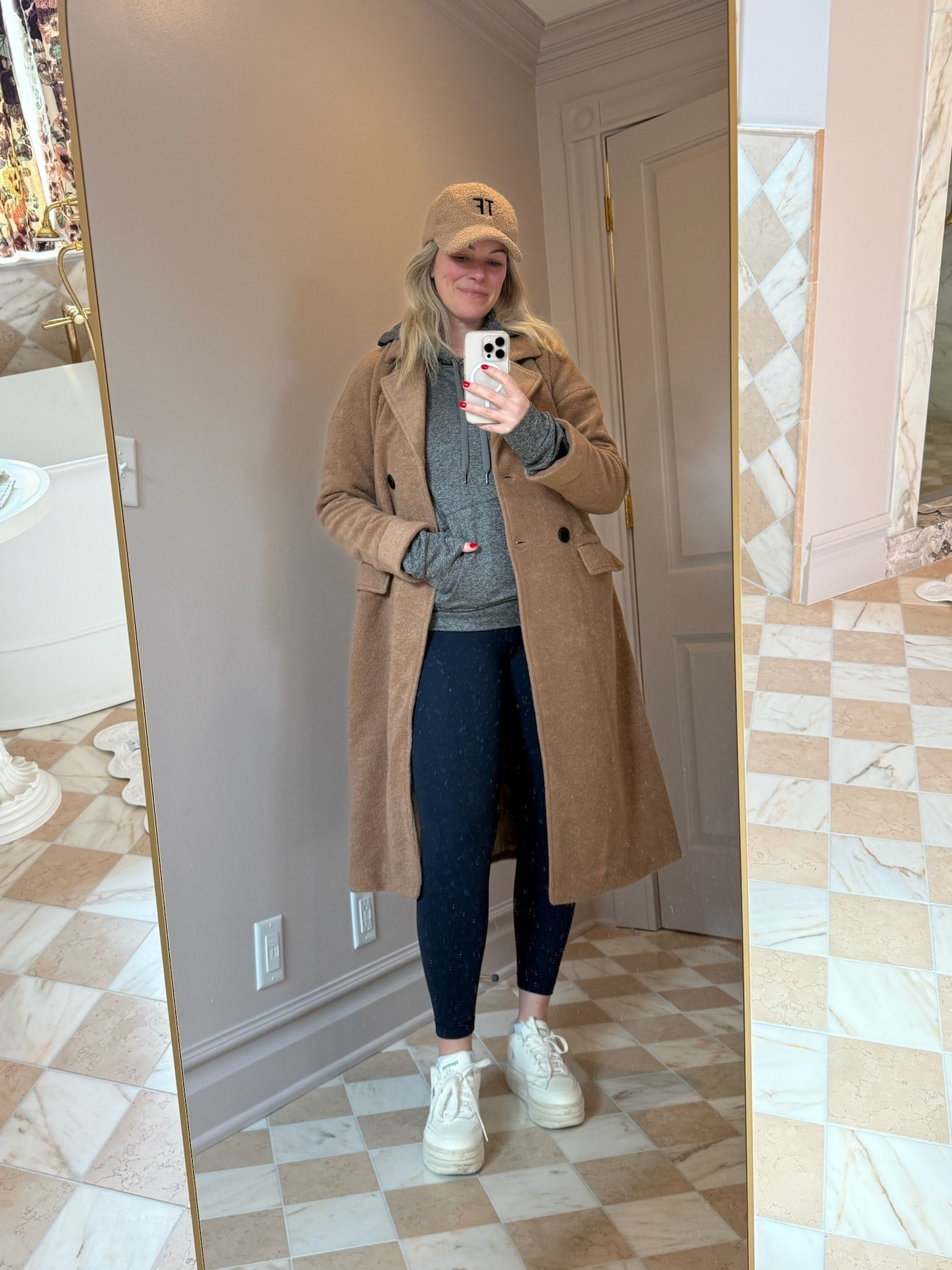 OOTD 🤍 linked similar to the hoodie! 

#LTKootd #LTKdayinmylife