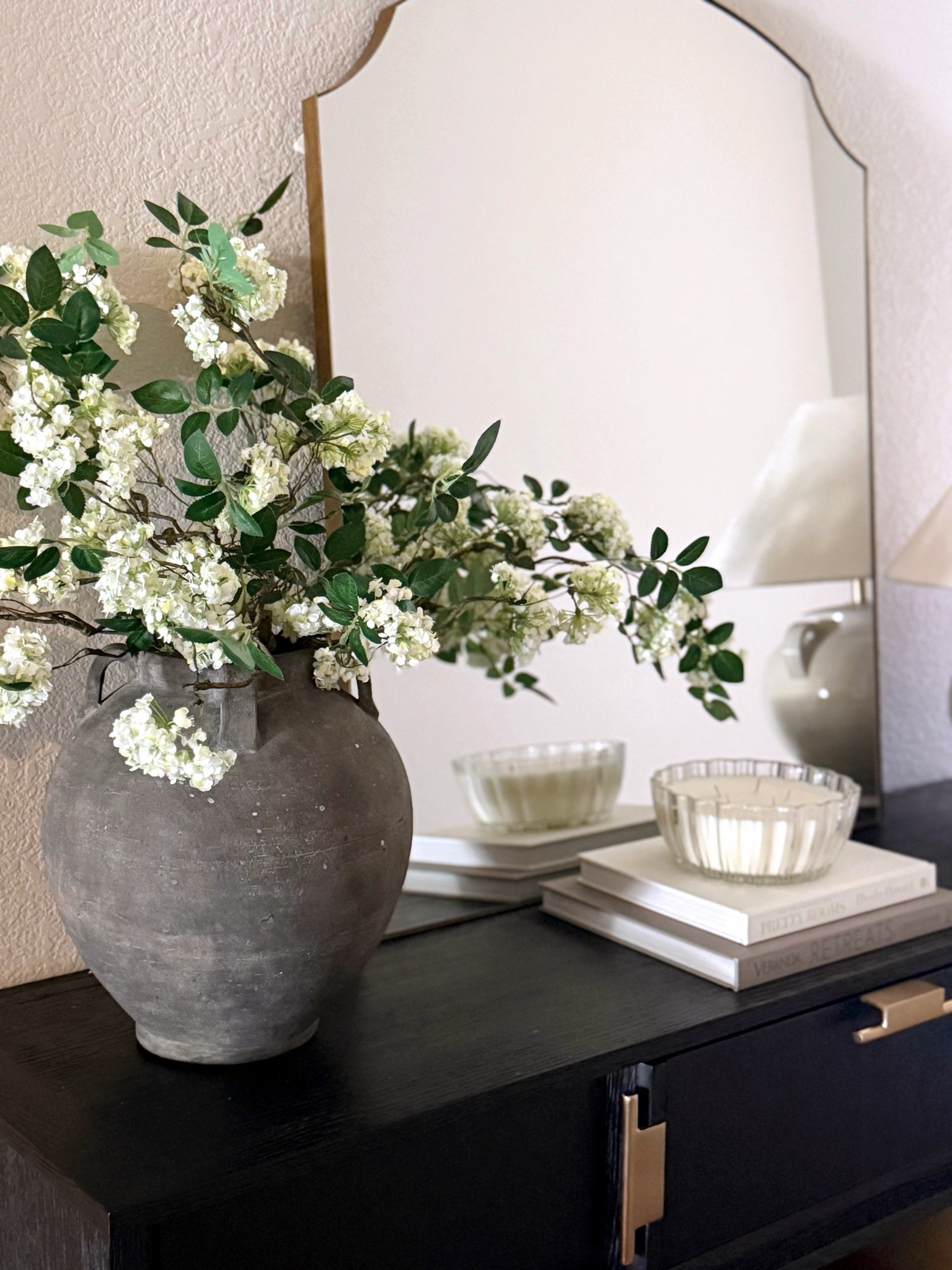 Michaels spring stems | spring stems | entryway decor

#LTKHome