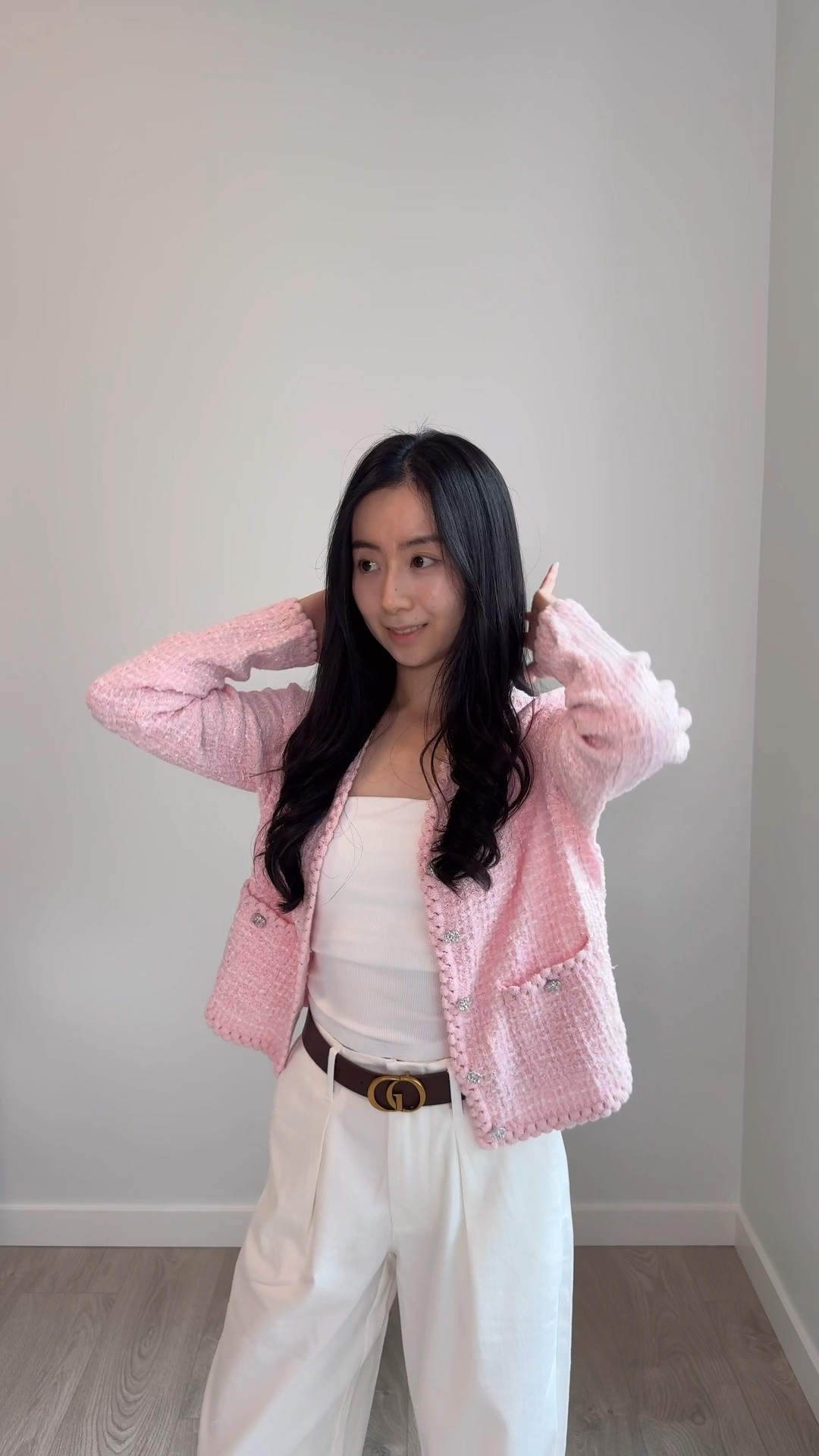 DISCOUNT CODE: 10SARAH

• V-Neck Single-Breasted Women Textured Cardigan
Size: XS
Soft and light! 

• Oil-Resistant Wide Leg Full Length Women Jeans
Size: 24
Very comfortable, perfect for summer
Height reference: 155cm - a bit long, need to wear heels

#LTKsummer #LTKjeans #LTKpetite