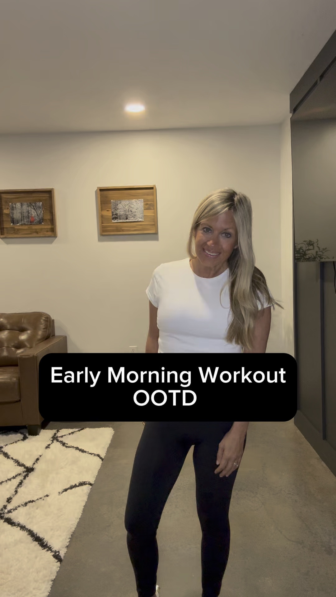 🌅 Upper Body Morning Workout (Back + Chest + Triceps)

🔥 Warm-Up (5–7 min)

* Arm circles + band pull-aparts
* Light rowing machine or brisk walk
* 1 light set of lat pulldowns + chest press

⸻

🏋️‍♀️ Workout

1. Back (Pull Focus First)

Start here while you’re fresh—better strength + form.

Lat Pulldown

* 3 sets x 10–12 reps
* Slow on the way up, squeeze lats at the bottom

Seated Cable Rows (or Dumbbell Rows)

* 3 sets x 10–12 reps
* Keep chest tall, don’t yank the weight

⸻

2. Chest (Push Work)

Incline Dumbbell Press

* 3 sets x 8–10 reps
* Control down, strong press up

Cable Flys

* 3 sets x 10–12 reps
* Slight bend in arms, focus on chest squeeze

#LTKootd #LTKfitnessgoals #LTKmorningroutine