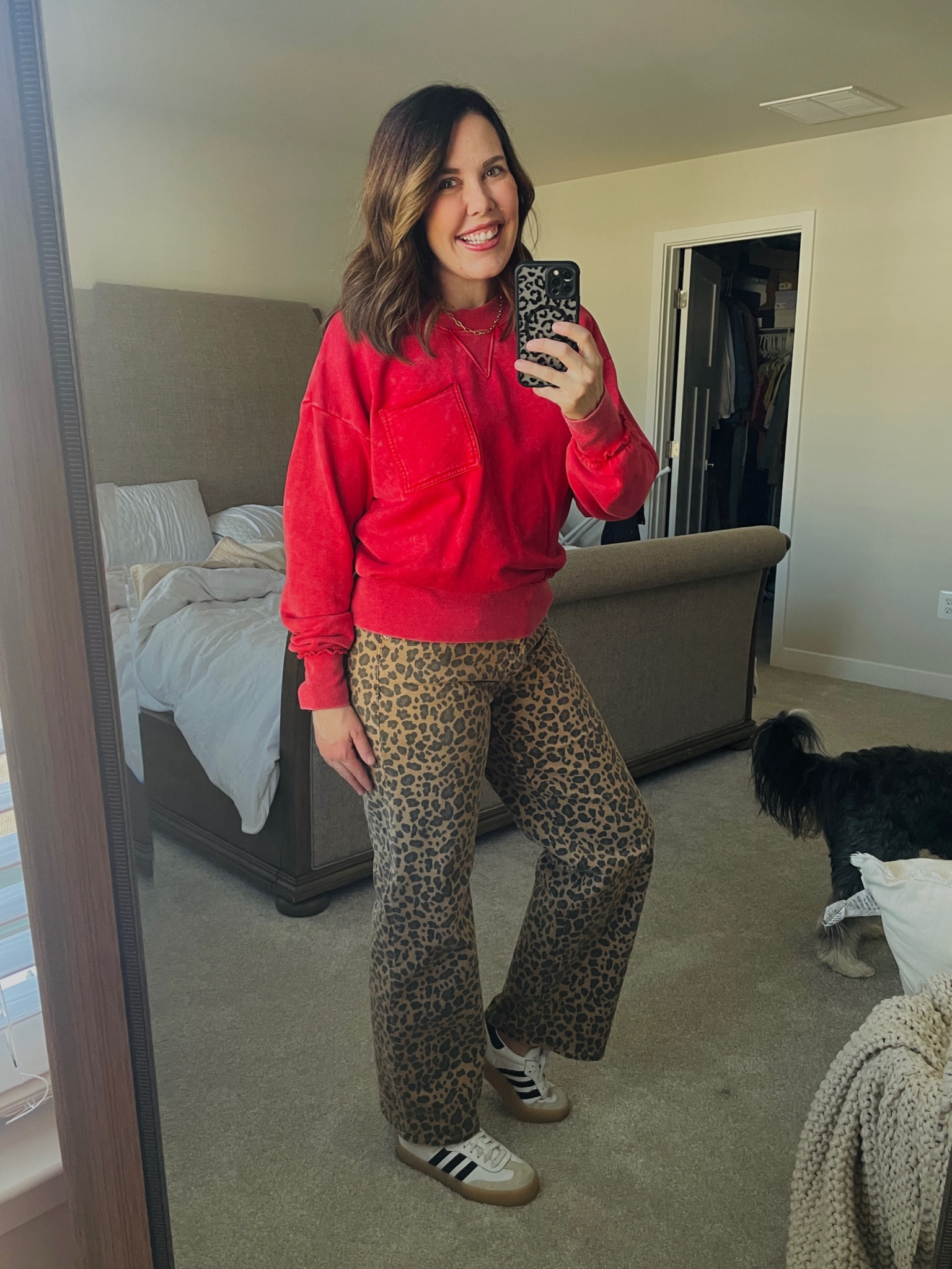 Helping in my son’s preschool class for the Valentine’s Party. Happy Valentines! ❤️💌🥰 #momoutfit #momfashion