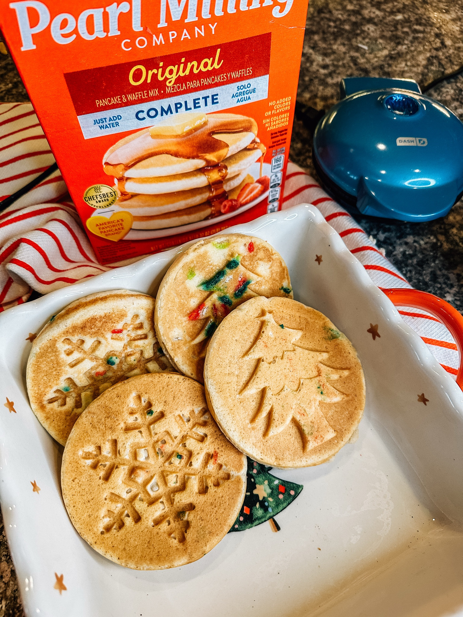 Holiday breakfast magic made so easy with these waffle makers! 🎄

❄️ The festive designs and sprinkles made the kids’ morning extra special, and I love how quick and simple it is to use. Perfect for creating cozy holiday memories without the hassle.

Looking for one? It’s budget-friendly and so worth it—find it here! 

#HolidayBreakfast #wafflemakers #LTKHoliday #christmasbreakfast

#LTKHoliday #LTKHome #LTKKids