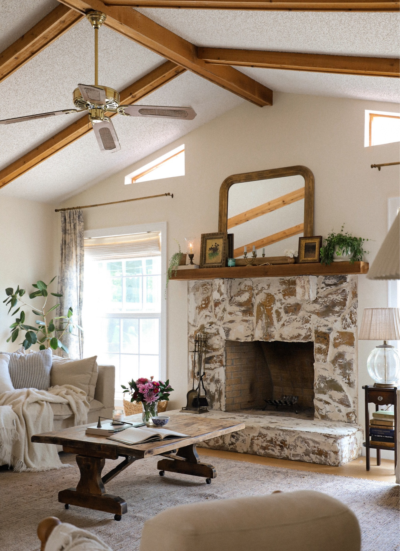 living room sources- some exact + some similar 💛

#LTKSeasonal #LTKSaleAlert #LTKHome