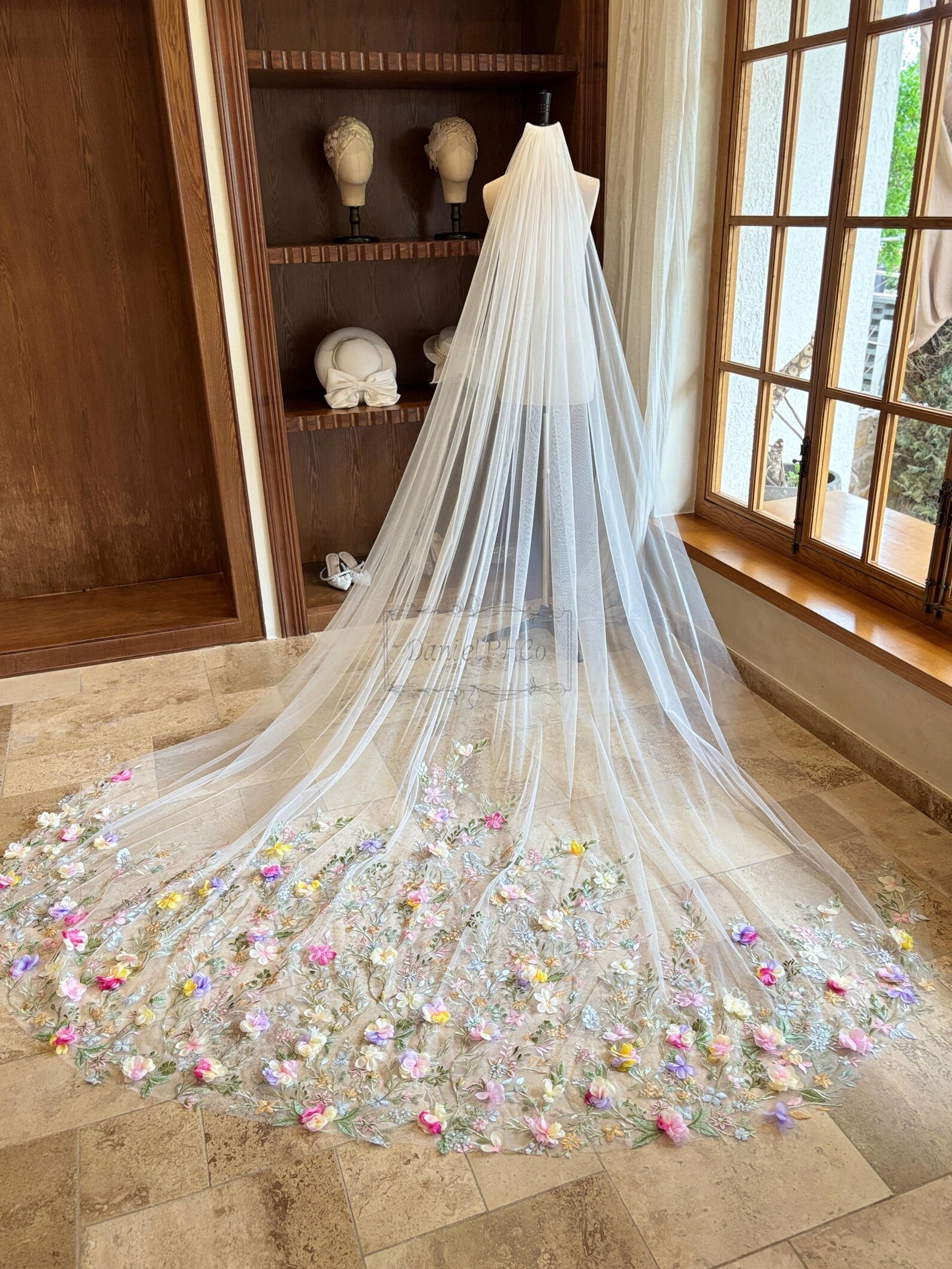 Floral Lace Wedding Veil With Colourful 3D Flower, Vintage Bridal Veil, Leaf Lace Bridal Veil, El... | Etsy (US)