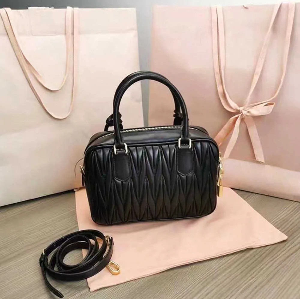 Save Big on Bulk Leather Bowling Bag Purse Top Handling Shoulder Bag Bowling Bag Purse Women'... | DHGate