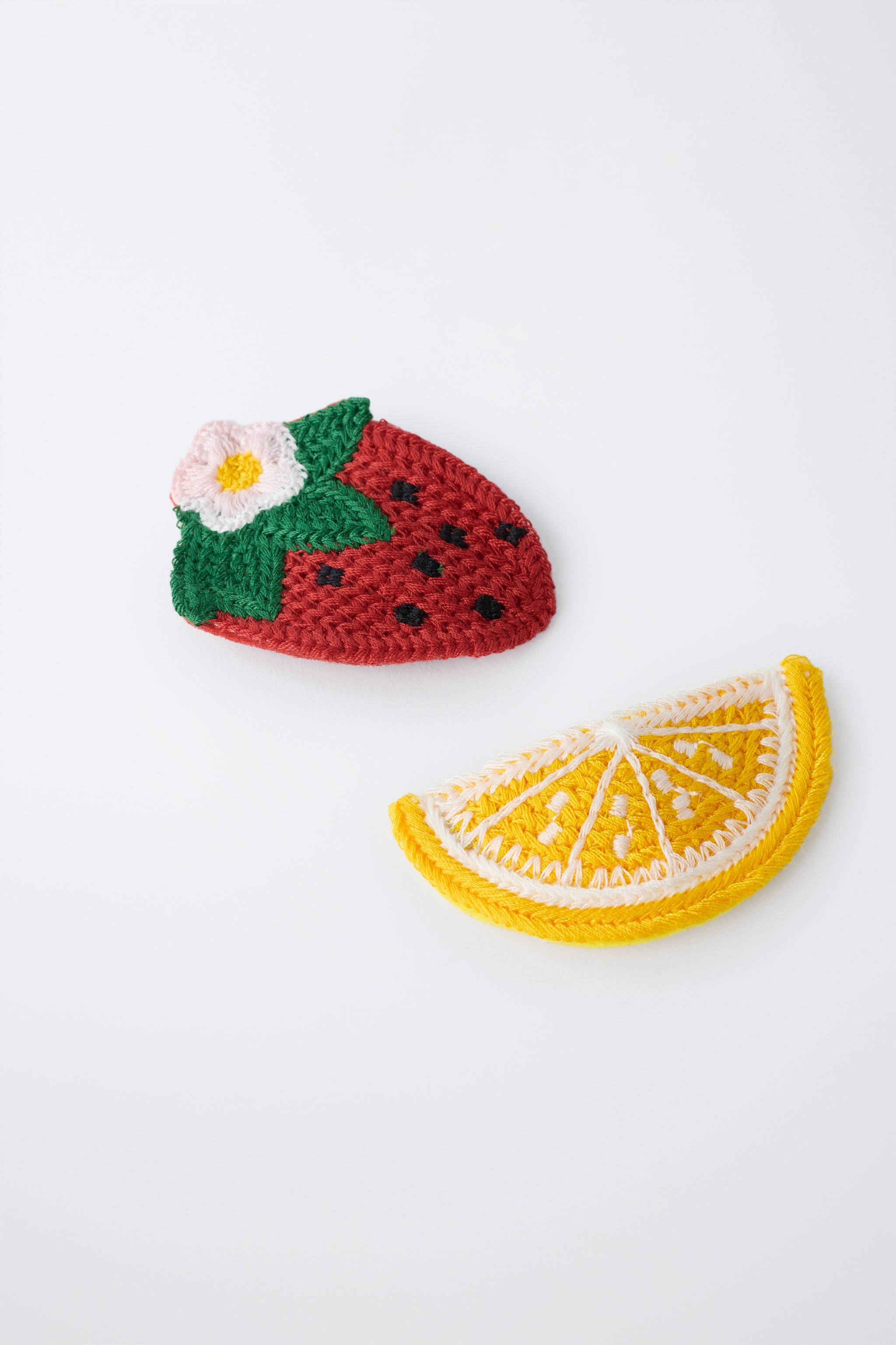 TWO-PACK OF CROCHET FRUIT CLIPS | Zara US