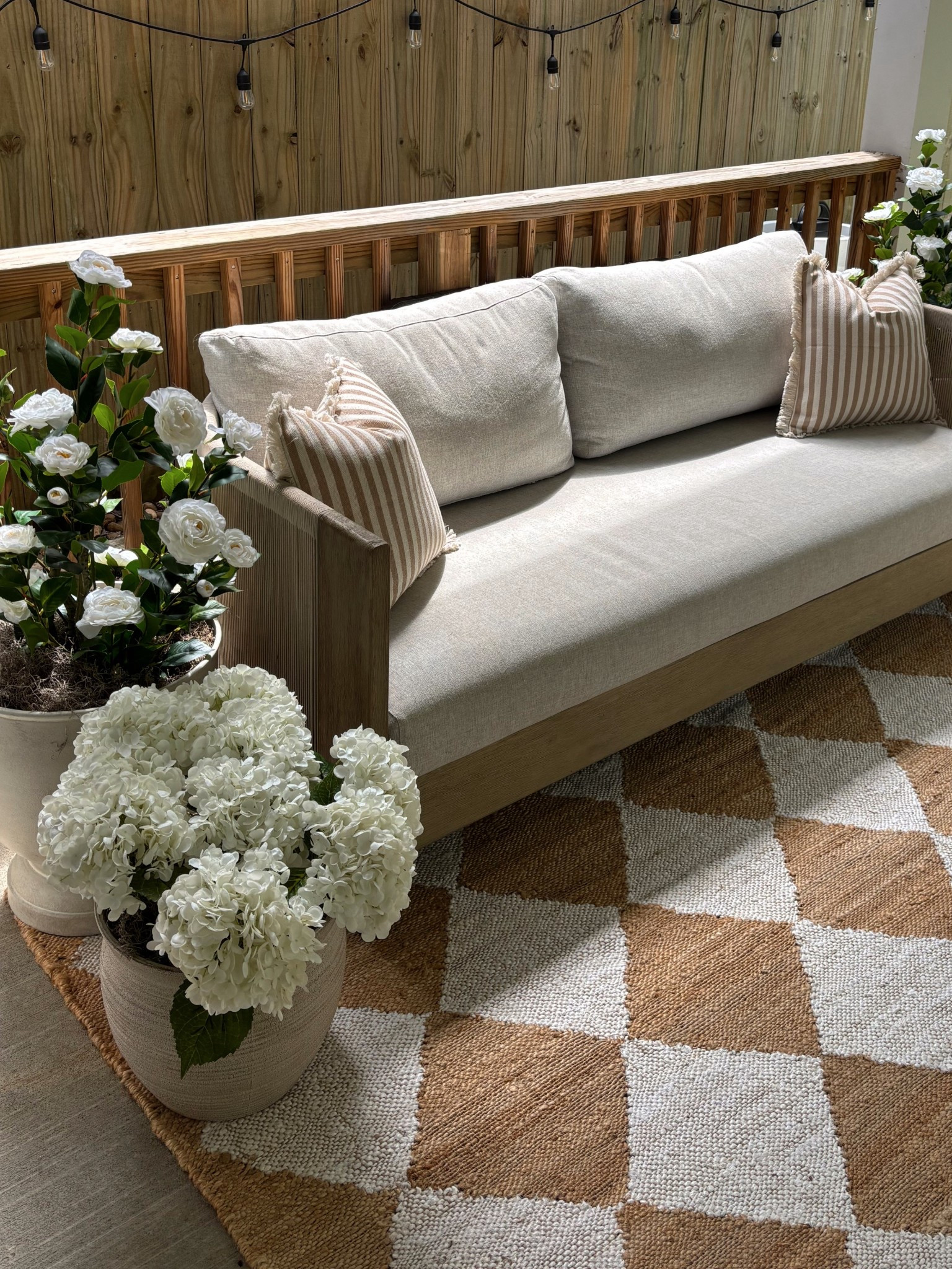 Outdoor porch decor 🤍

#LTKSummerEdit #LTKHome #LTKFindsUnder50