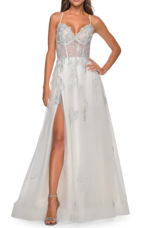 La Femme A-Line Tulle Gown with Scallop Detail Bodice and Lace Applique in White at Nordstrom, Size 0 | Nordstrom