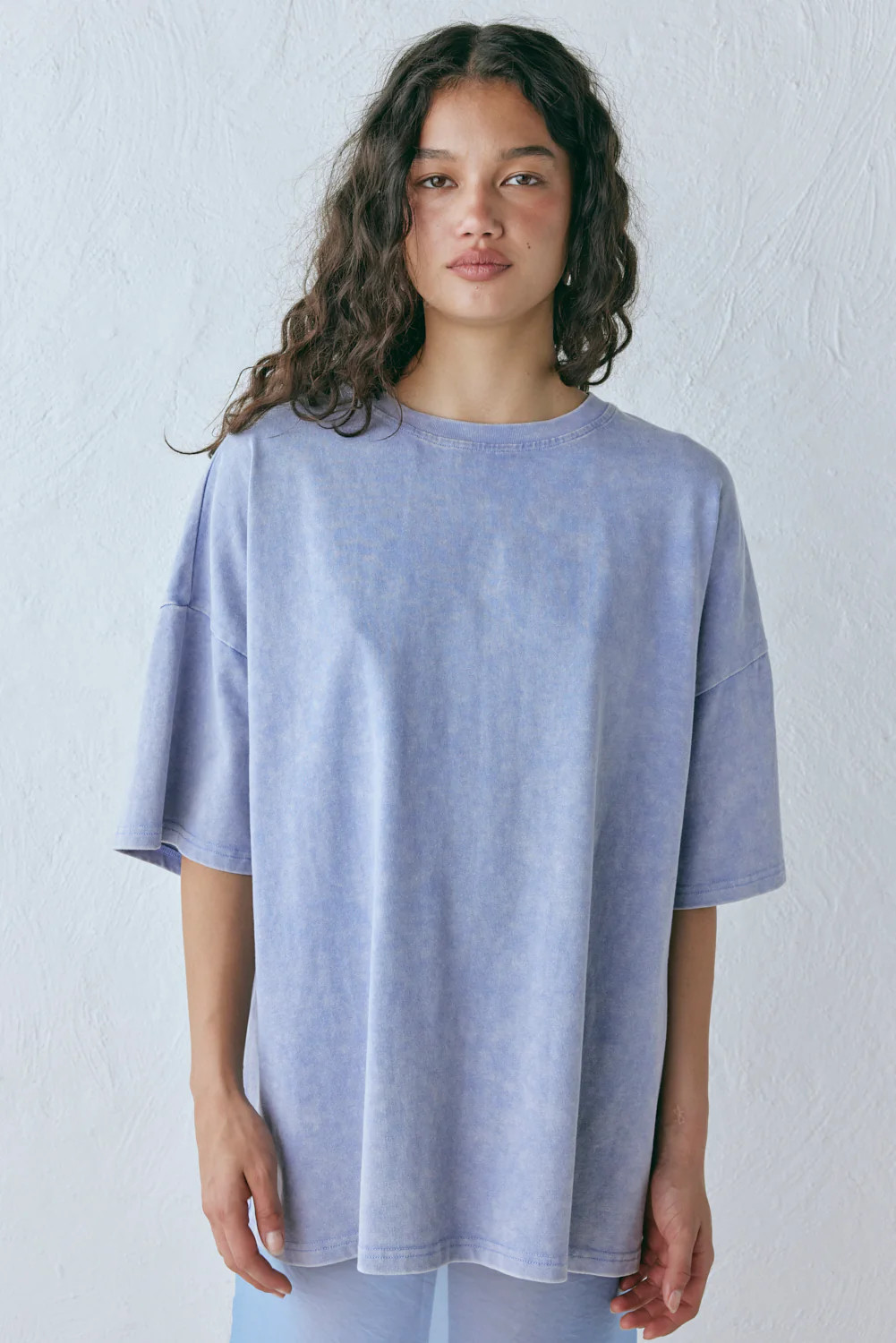 Willow Tee Chalk Blue | VRG Grl