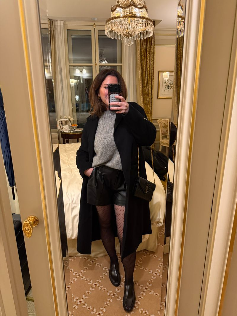 Paris Night 1 Outfit details! 

paris l outfit details  

 
