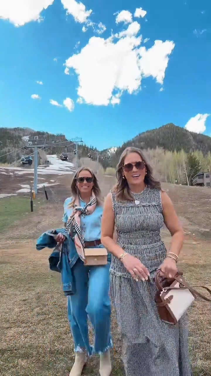 Over 50 midsize Midwest girls head to Aspen. We’re taking on all the bougie vibes. Follow along for the fun.

#LTKOver40 #LTKSeasonal #LTKMidsize