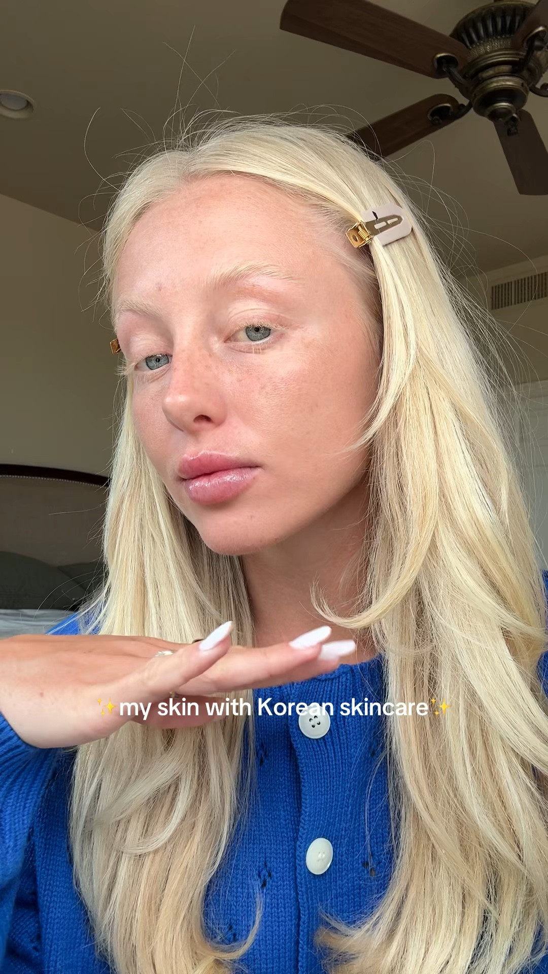 holy grail product right here!!! SPF 25 as well 