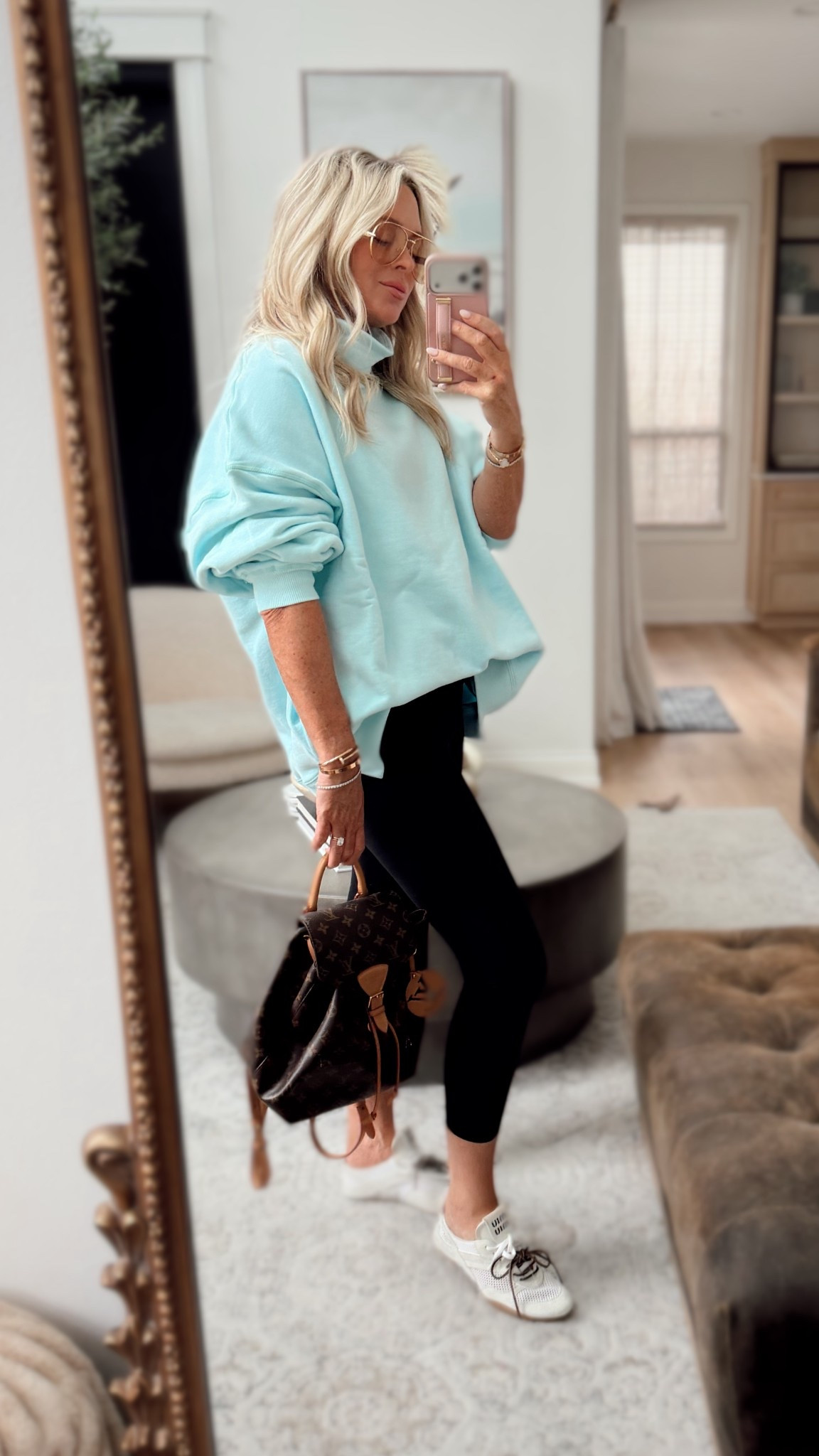 This tunic + my go to leggings! 
More colors!🩵 wearing smalls.
Leggings use: LILLIEXSPANX 
Sneakers size up half.

Casual outfits. Spring style. Athleisure. Leggings. Sports mom. 


#LTKSaleAlert #LTKootd #LTKActive