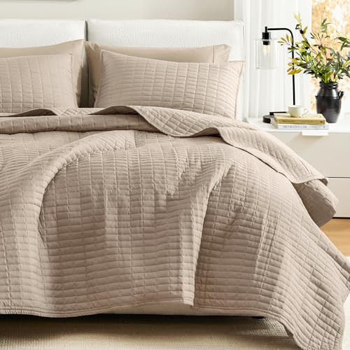 Comfort Spaces Kienna Quilt Set- Double Sided Stitching Design Summer Blanket, Lightweight, Soft, All Season Bedding Layer, Matching Sham, Taupe, Coverlet Full/Queen(90"x90") 3 Piece | Amazon (US)