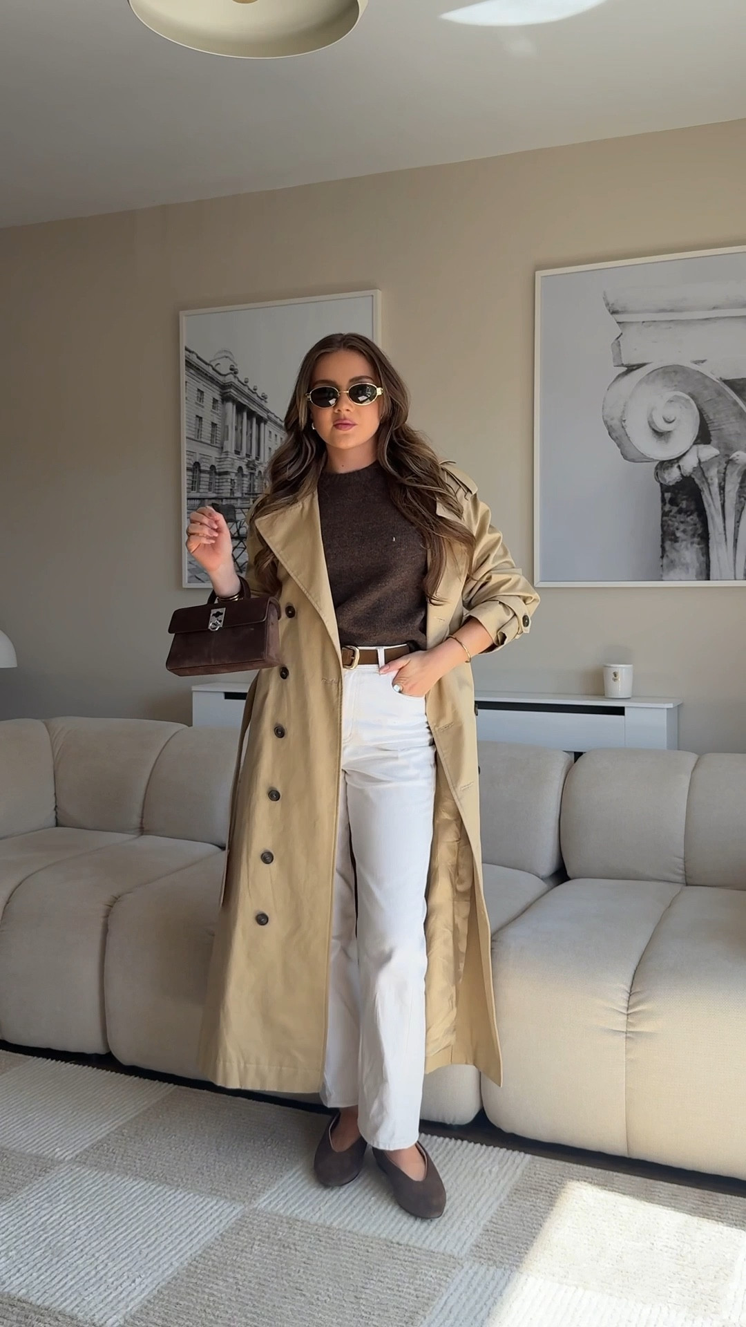 An easy autumn outfit formula that will never let you down 🤎🍂

Outfit of the day, autumn outfit, early autumn outfit, easy outfit idea, trench coat, brown knitted t-shirt, white jeans outfit, suede bag, suede ballet flats 

#LTKuk #LTKautumn #LTKjeans