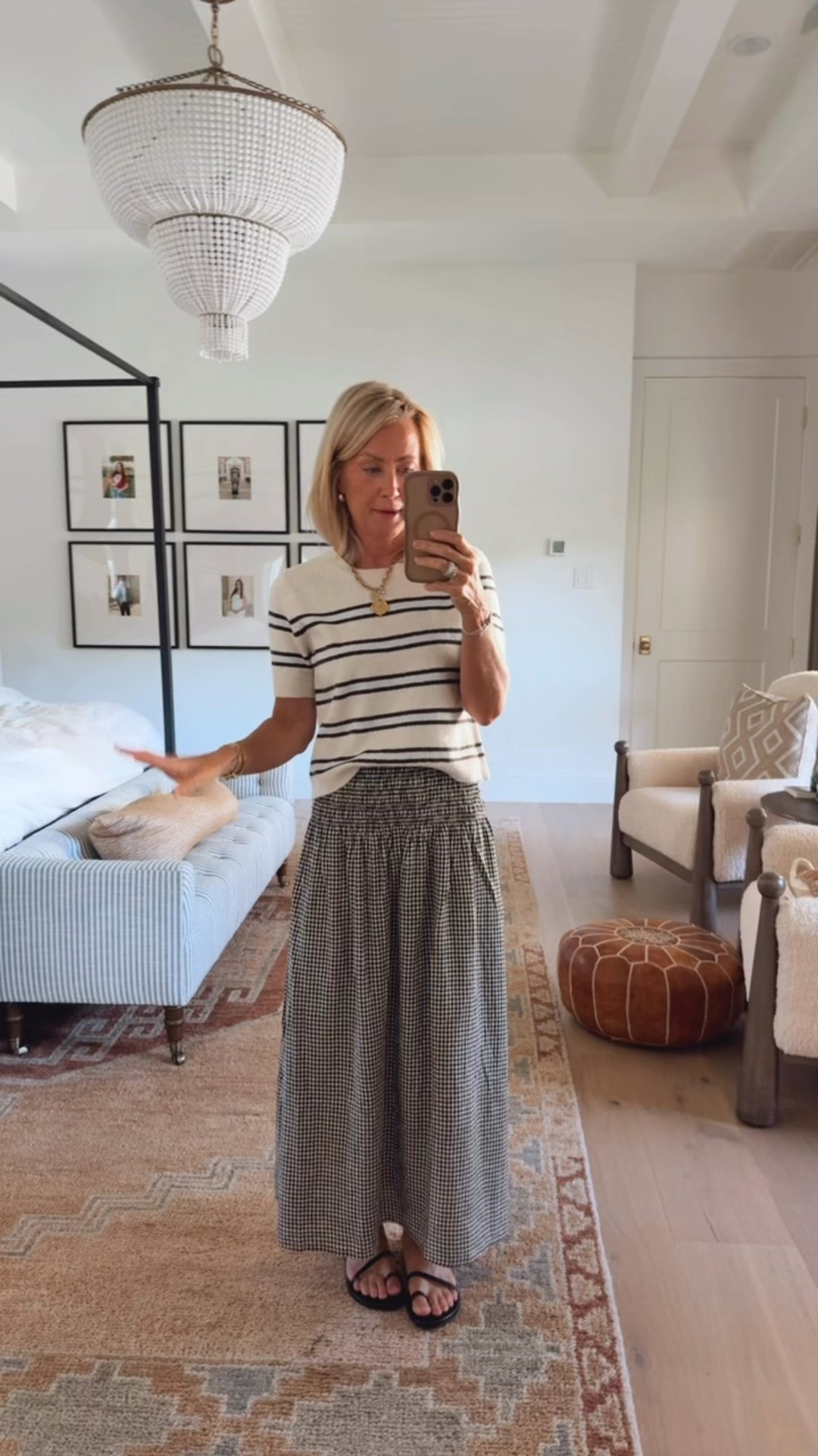 Living for this combo! How darling is this gingham skirt with the sweater crewneck?
Sweater: xs
Pants: xs

#LTKootd #LTKOver40 #LTKSeasonal